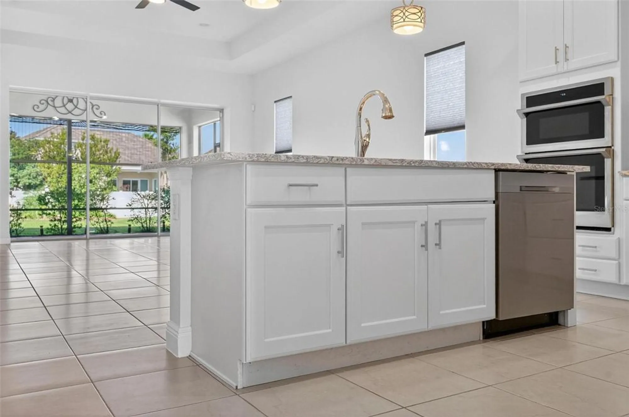 Property Slideshow image 27 of 95 | 8677 bridgeport bay cir, Mount Dora, FL, 32757