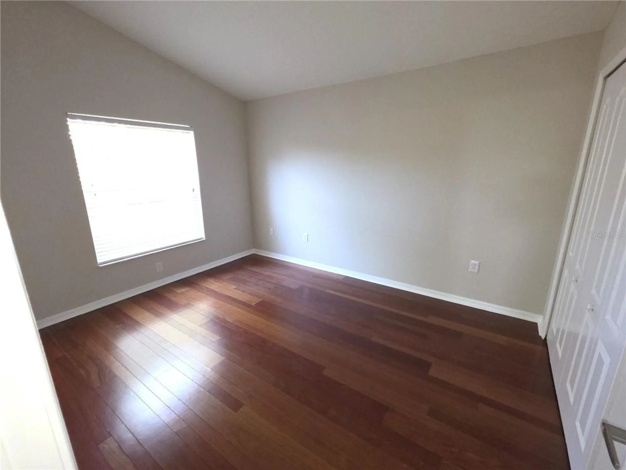 Property Slideshow image 16 of 31 | 617 glastonbury ct, Spring Hill, FL, 34609