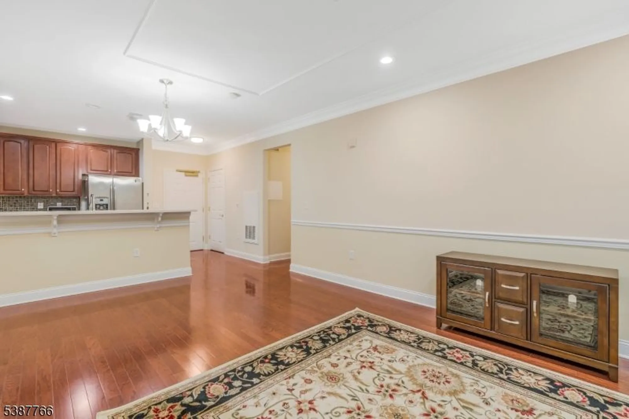 Property Slideshow image 11 of 27 | 259 victoria dr, Bridgewater, NJ, 08807