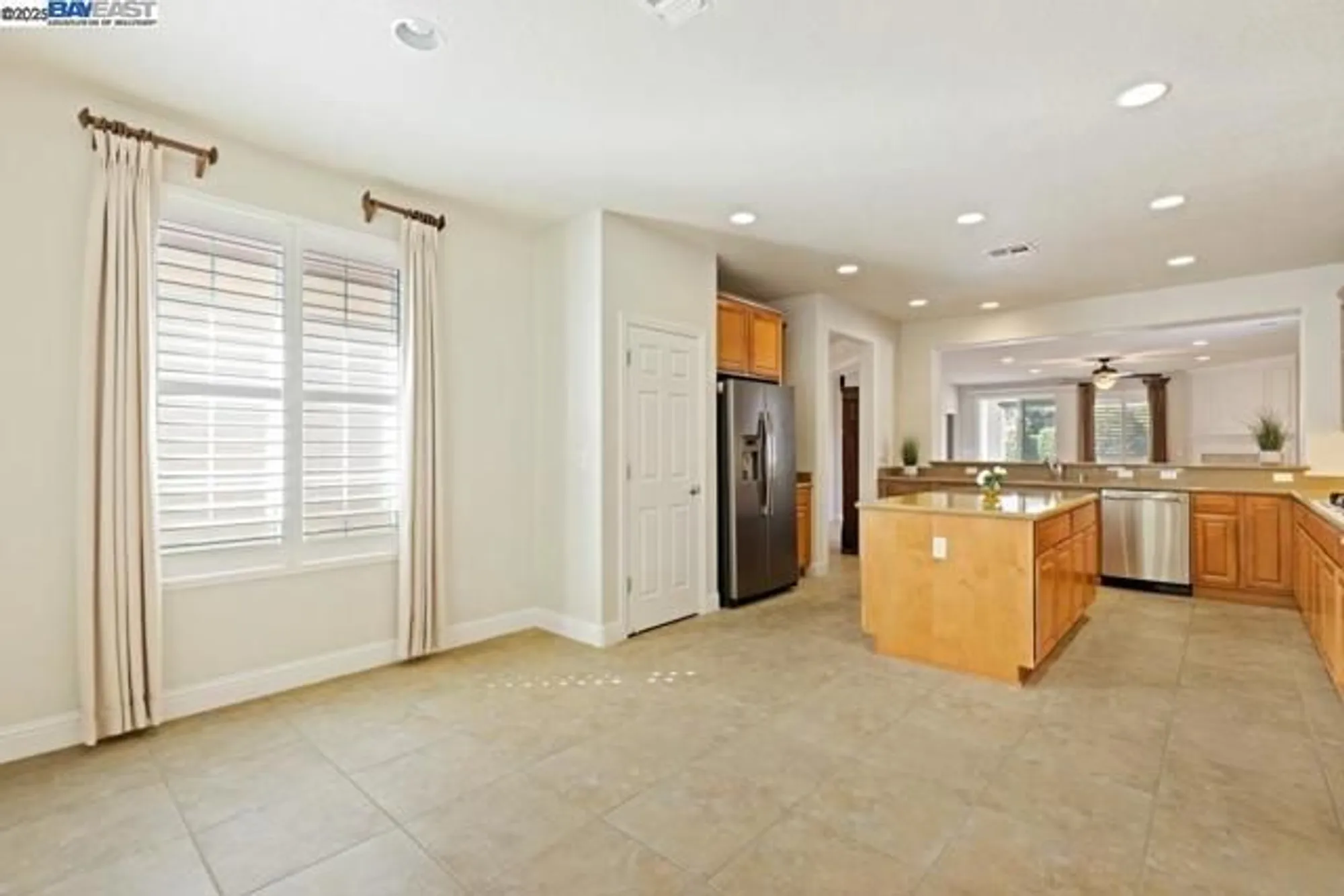 Property Slideshow image 15 of 60 | 2387 birdsong pl, Manteca, CA, 95336