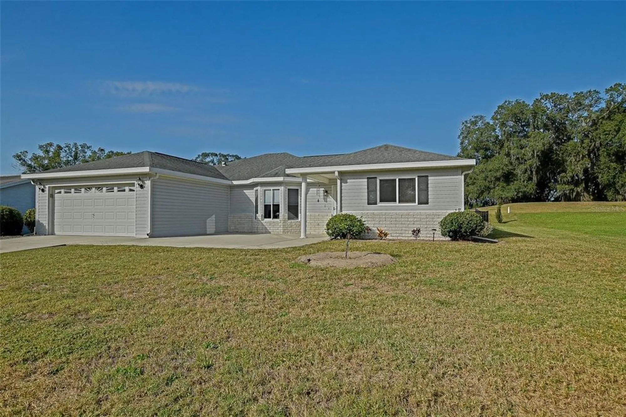 Property Slideshow image 2 of 45 | 17920 se 100th ter, Summerfield, FL, 34491