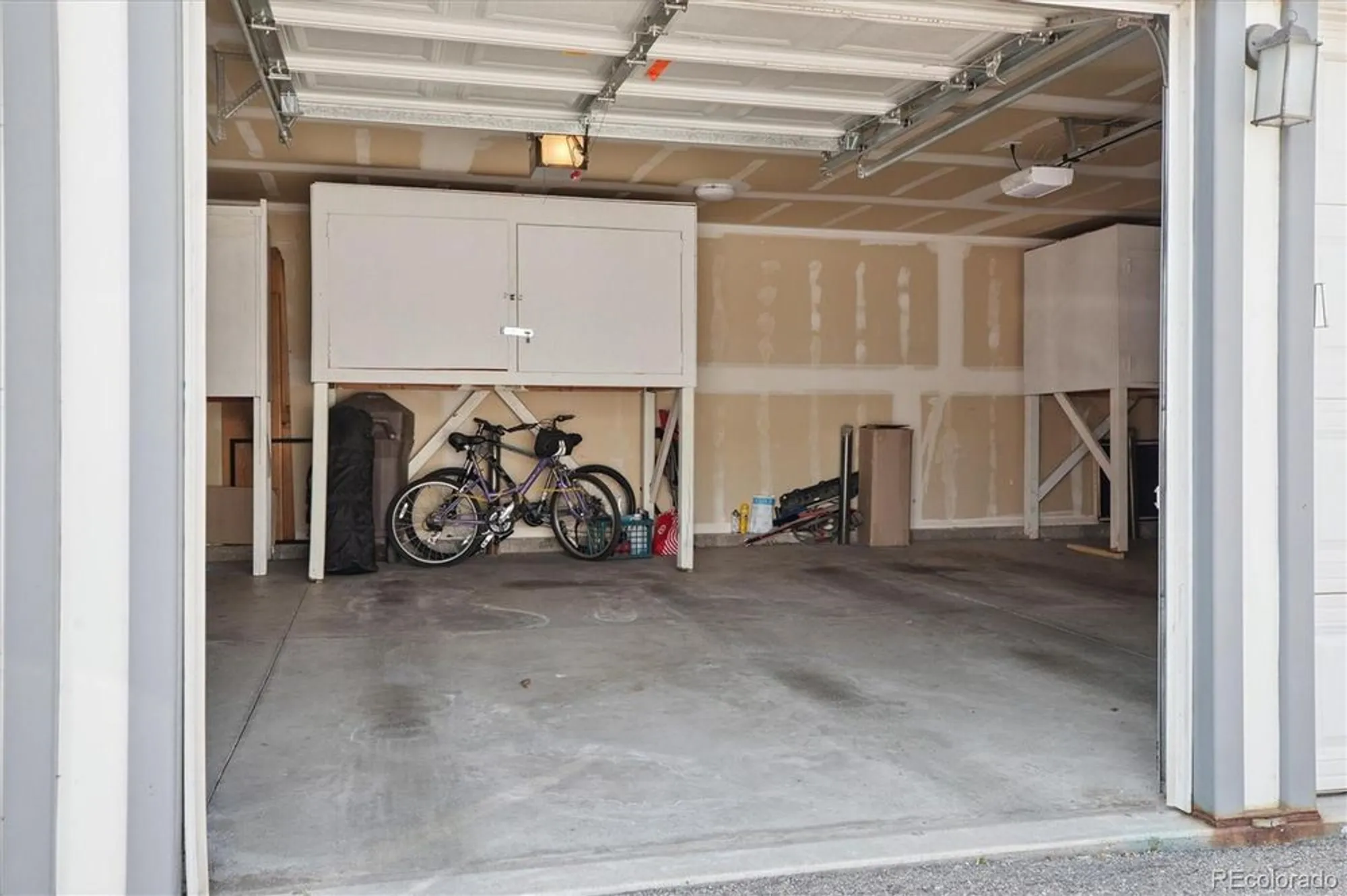 Property Slideshow image 16 of 19 | 725 s clinton st 2b, Denver, CO, 80247