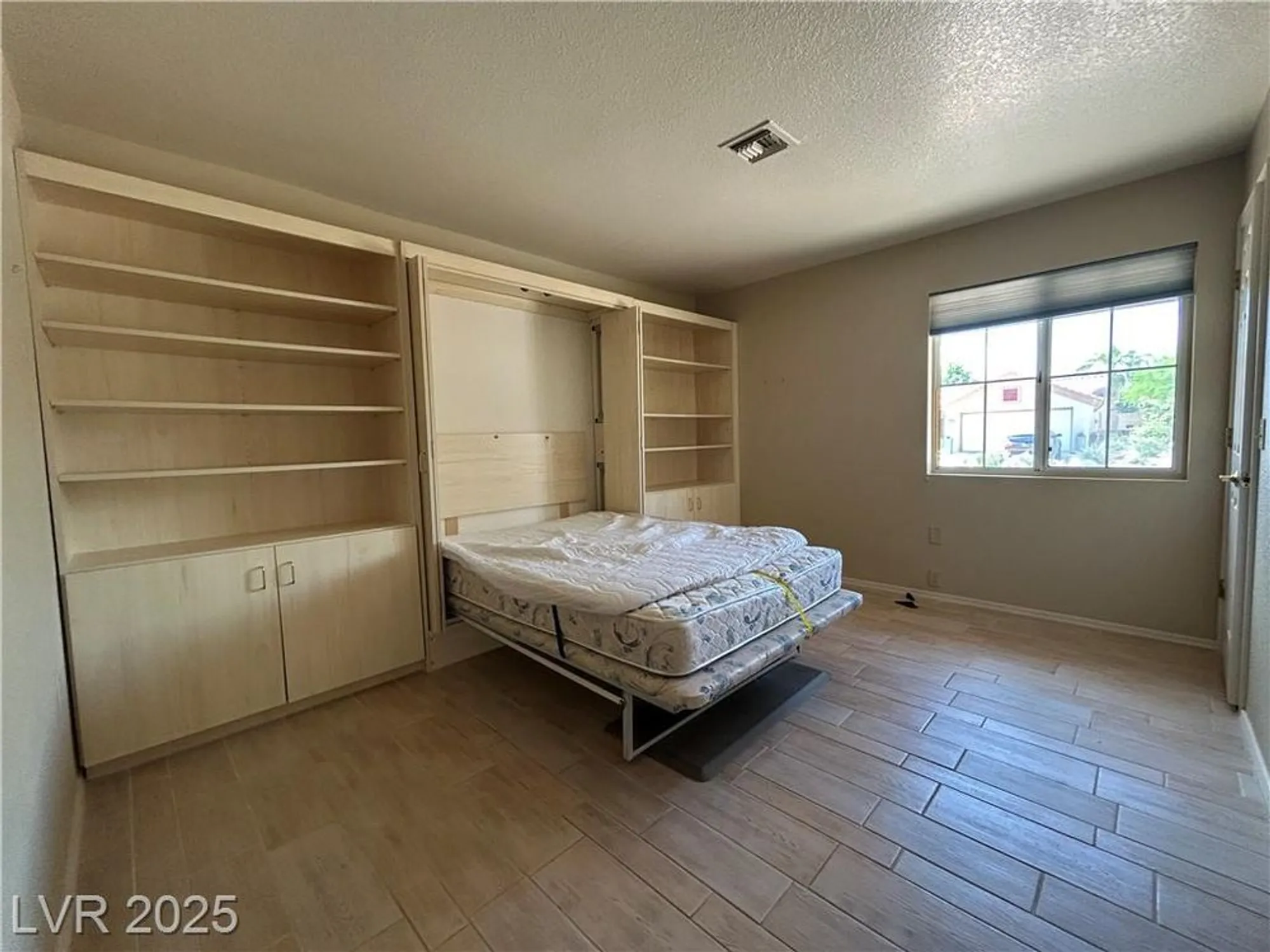 Property Slideshow image 9 of 22 | 9048 litchfield ave, Las Vegas, NV, 89134