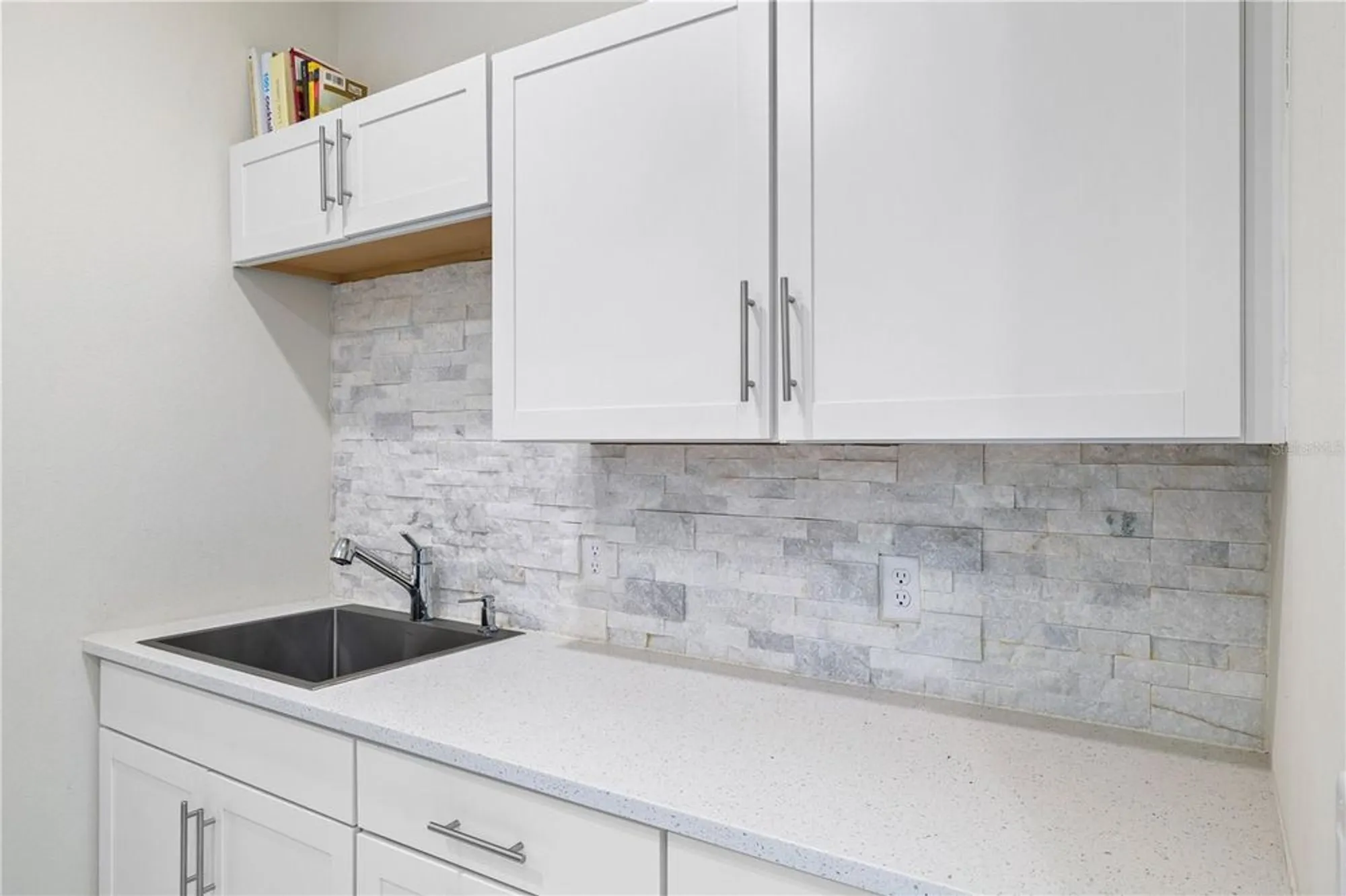 Property Slideshow image 43 of 70 | 15162 canopy cove dr, Winter Garden, FL, 34787