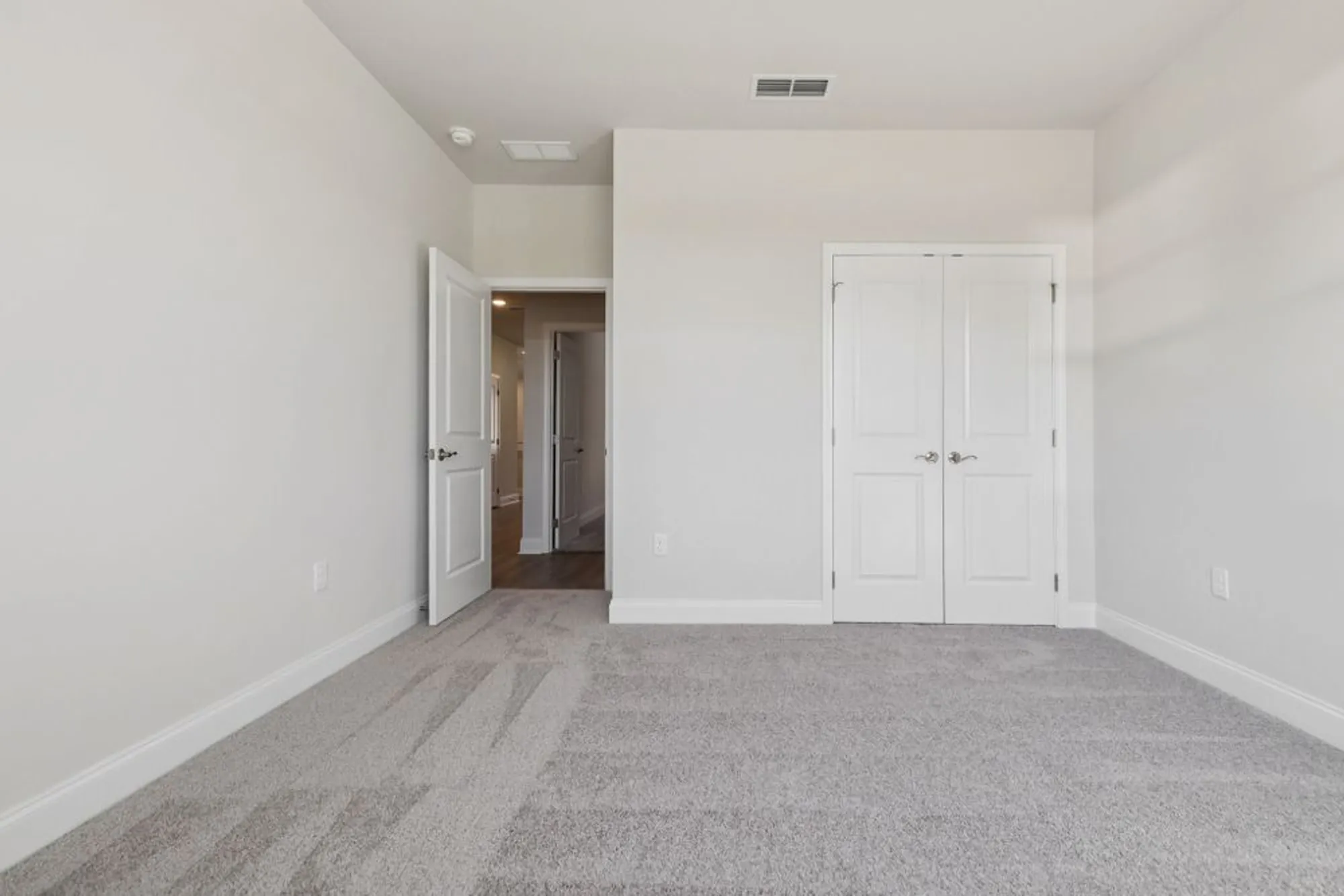 Property Slideshow image 25 of 50 | 316 stonehaus cir, Antioch, TN, 37013