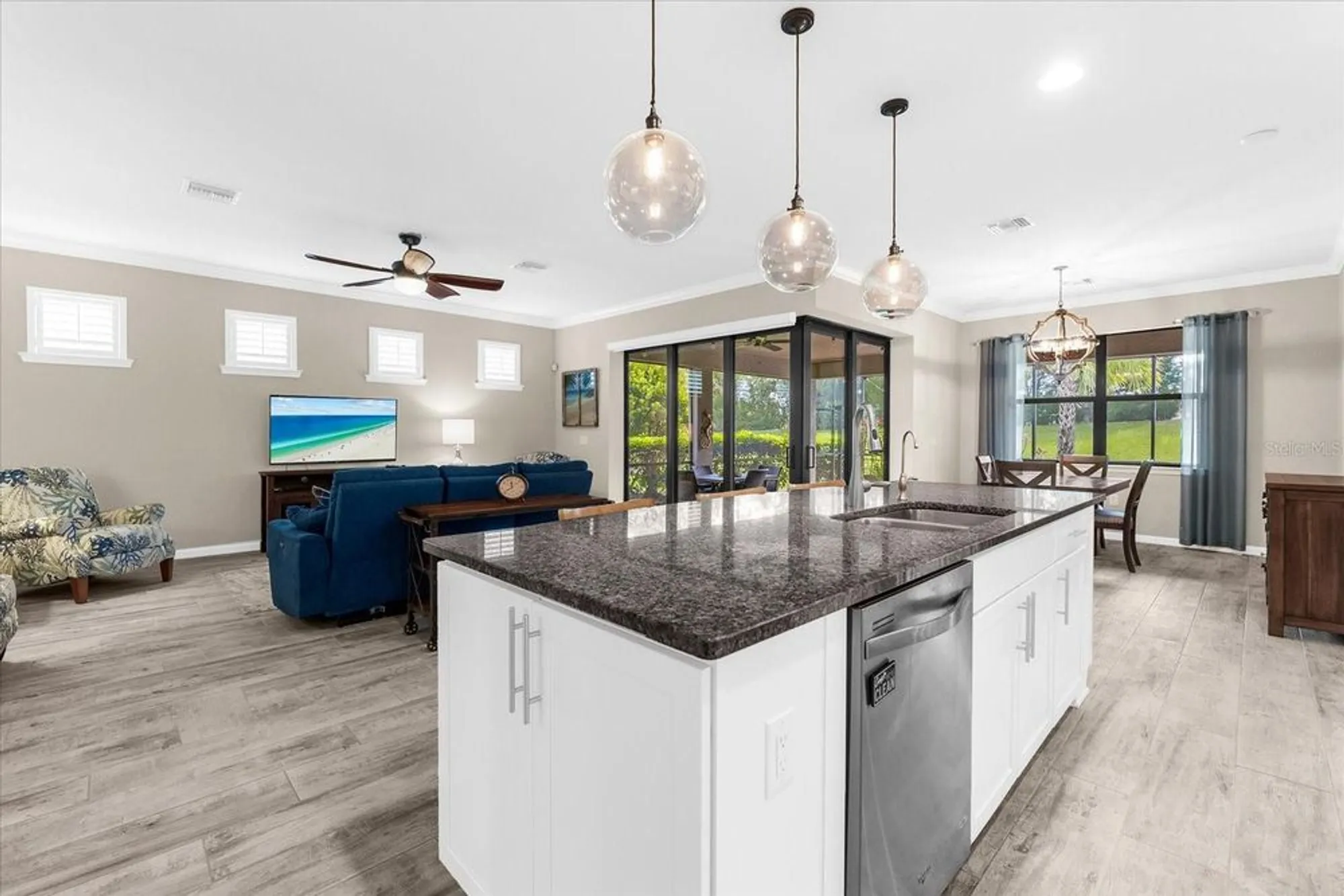 Property Slideshow image 19 of 95 | 17210 seaford way, Lakewood Ranch, FL, 34202