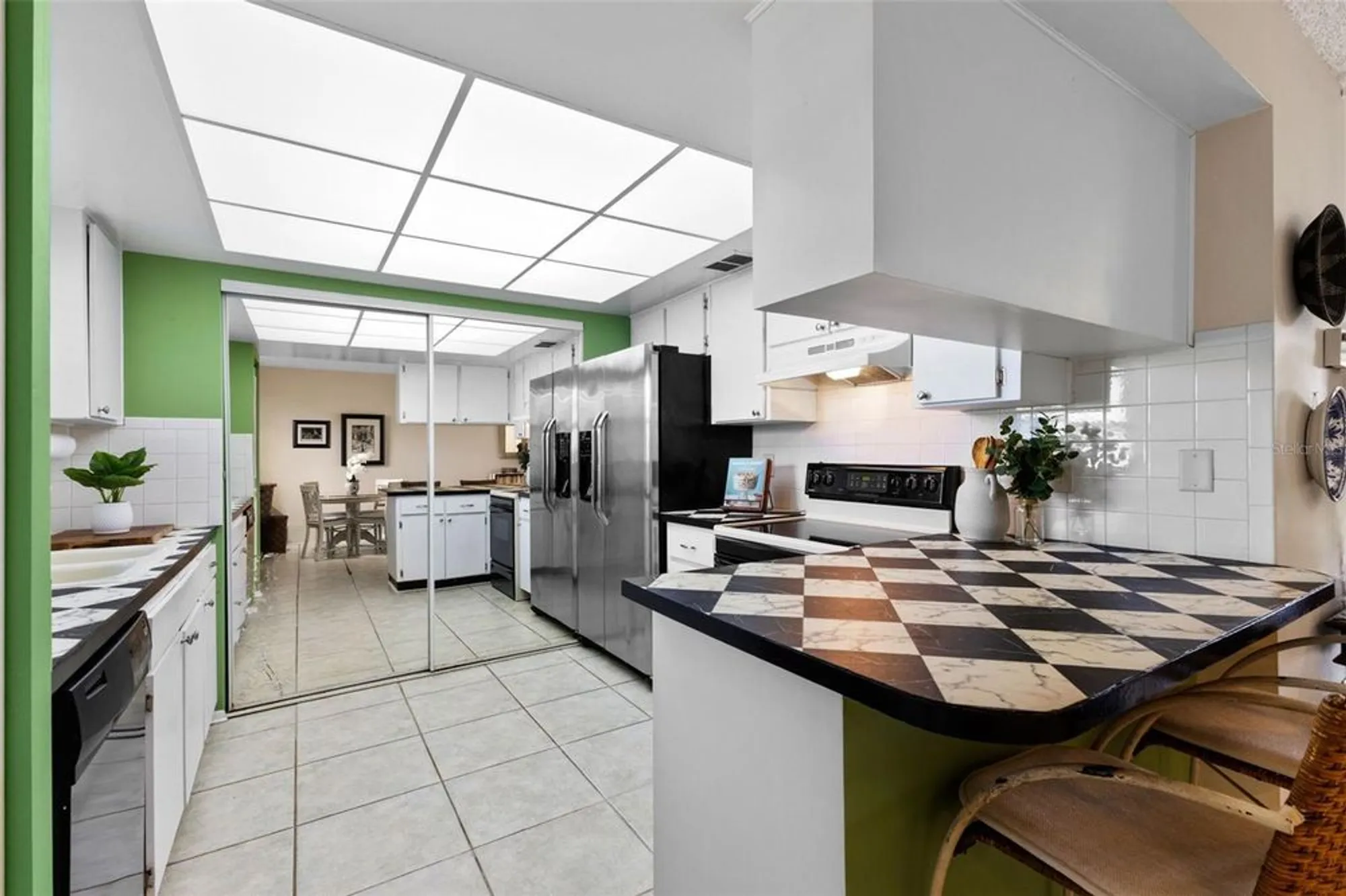 Property Slideshow image 17 of 49 | 1250 s pinellas ave apt 405, Tarpon Springs, FL, 34689