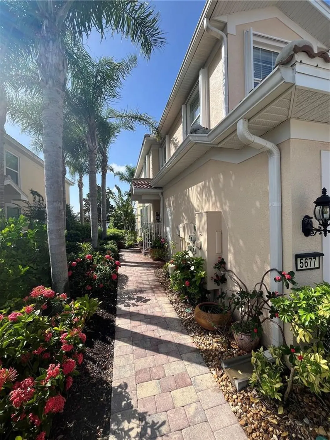 Property Slideshow image 2 of 45 | 5677 fossano dr # 506, Sarasota, FL, 34238