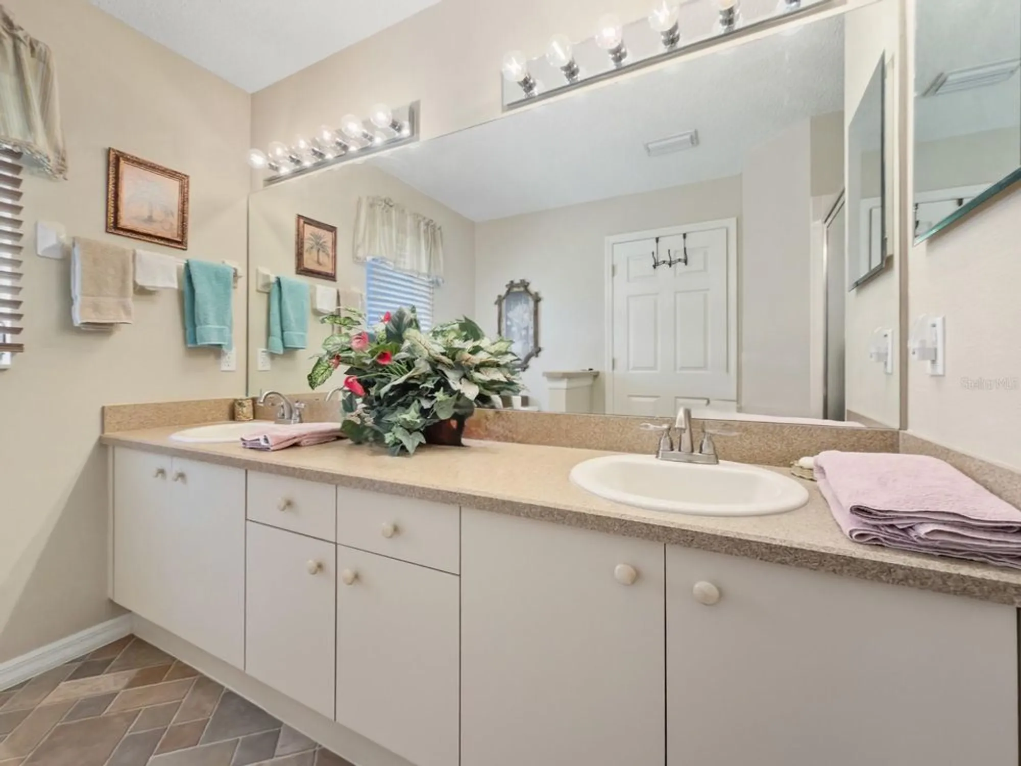 Property Slideshow image 28 of 64 | 11143 brooklawn dr, Hudson, FL, 34667