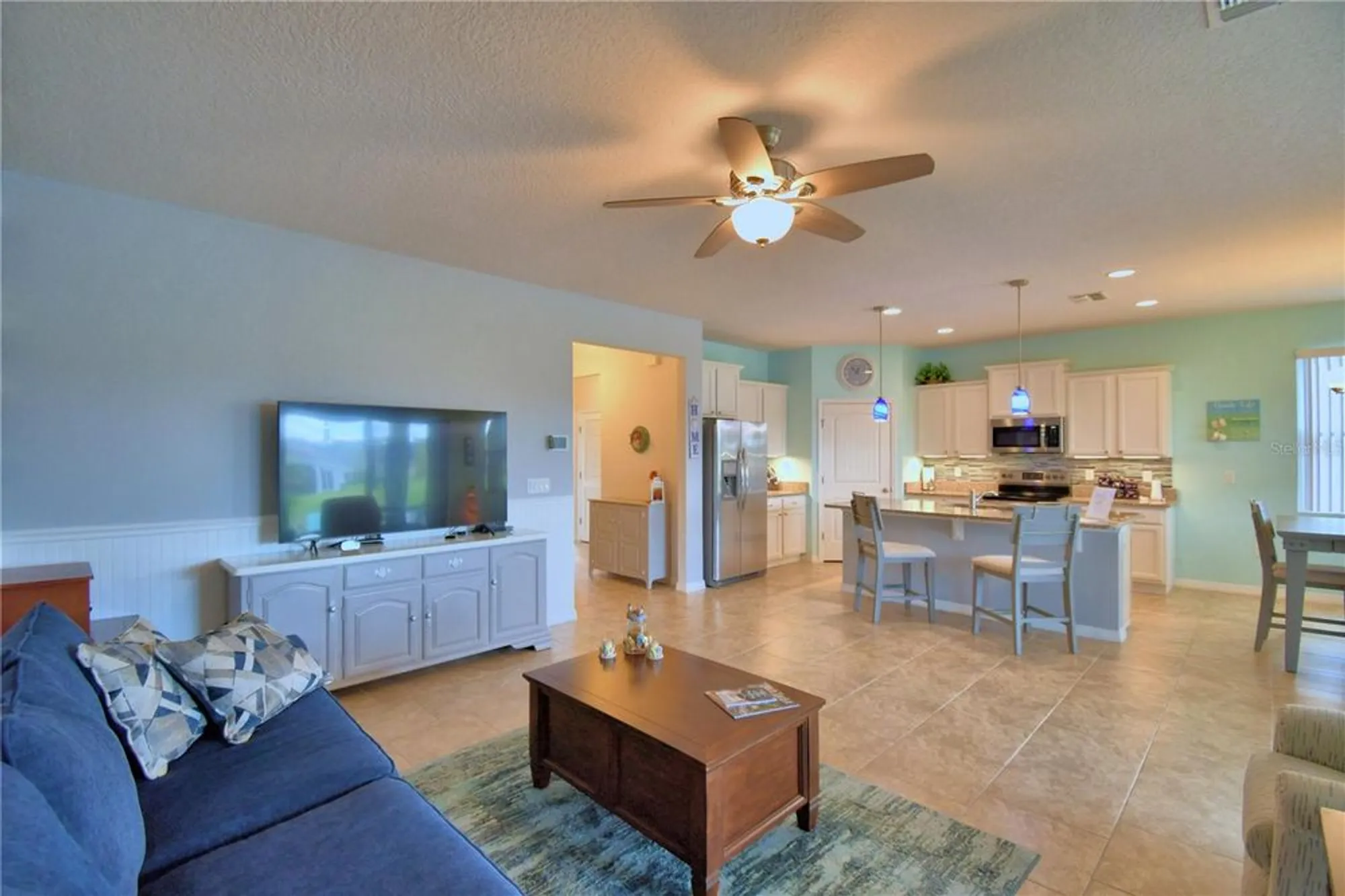 Property Slideshow image 9 of 55 | 2577 canyon crest dr, Lakeland, FL, 33811