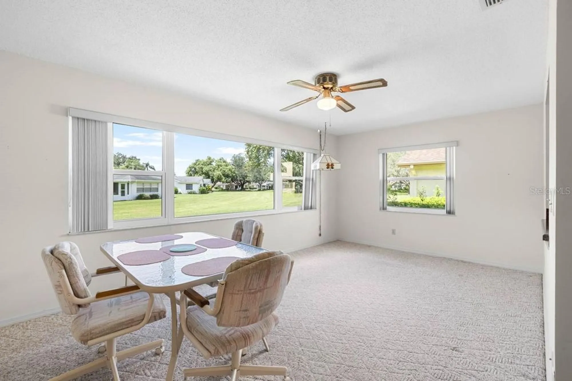 Property Slideshow image 14 of 50 | 2109 harleston pl # 2109, Sun City Center, FL, 33573