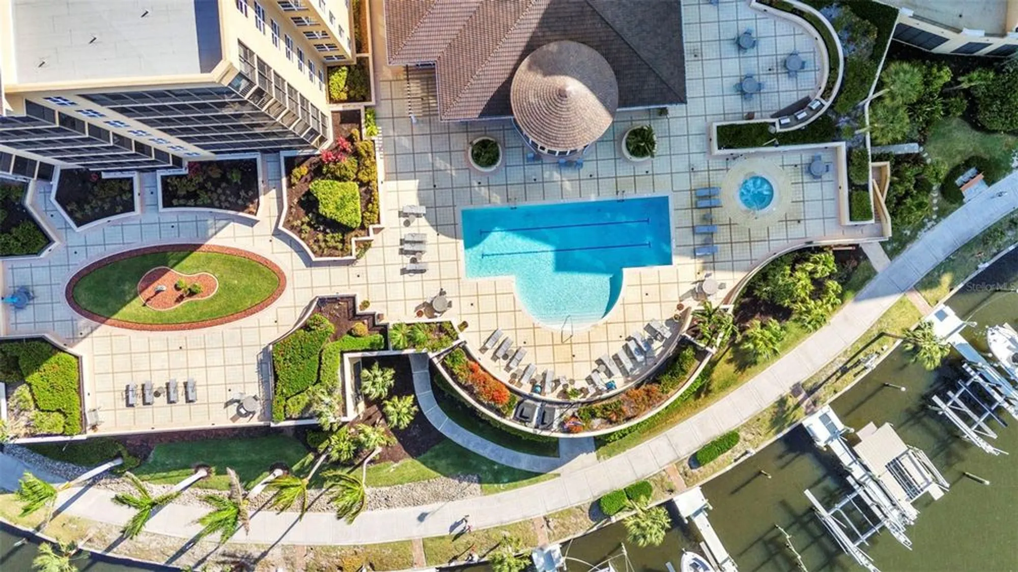 Property Slideshow image 3 of 57 | 3321 sunset key cir 502, Punta Gorda, FL, 33955