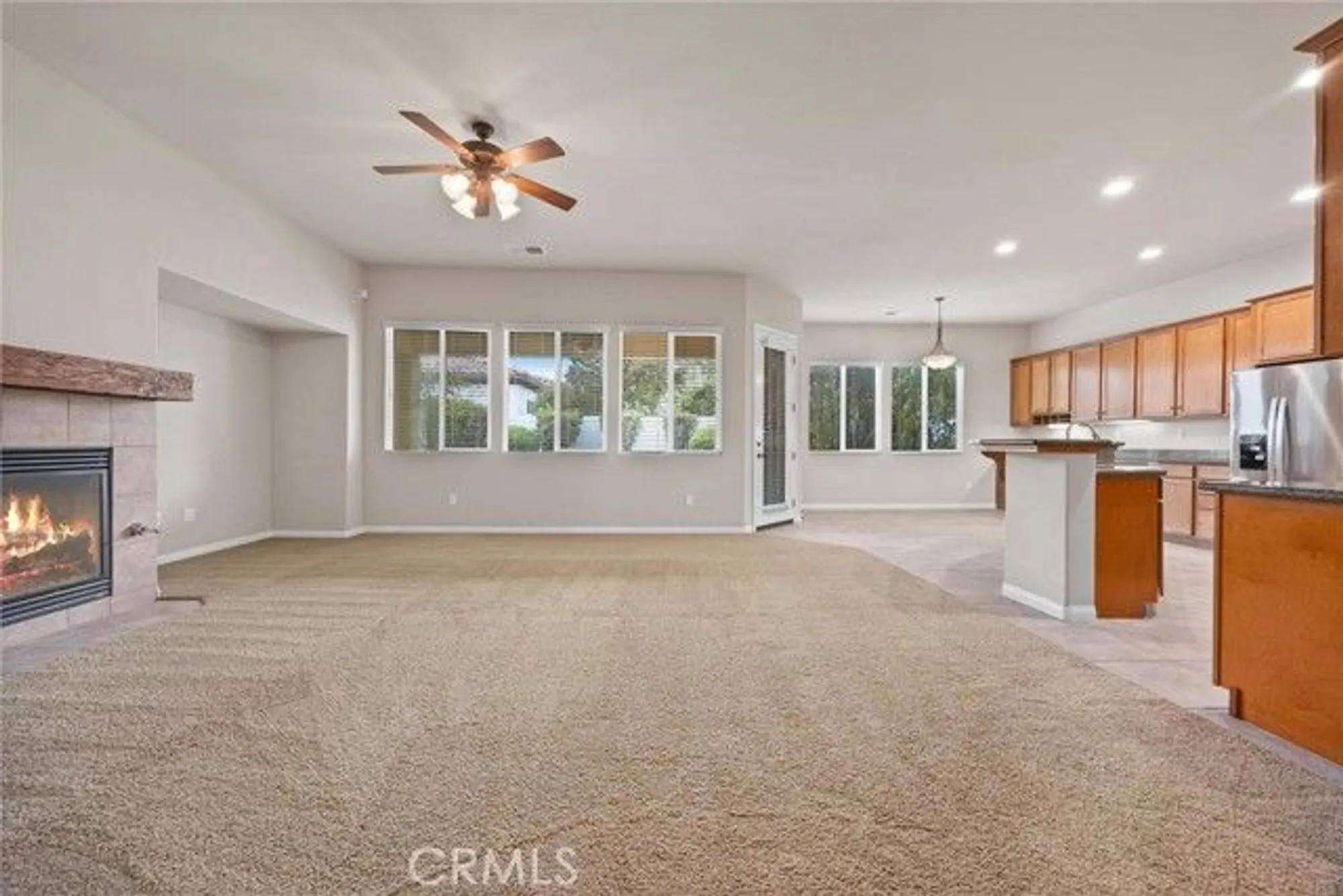 Property Slideshow image 24 of 53 | 307 coachman way, Bakersfield, CA, 93312