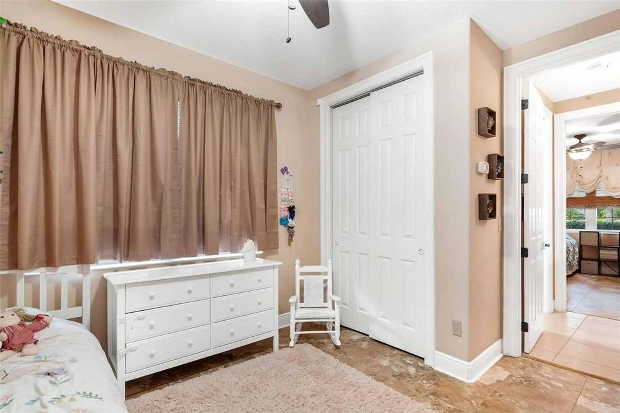 Property Slideshow image 26 of 47 | 38800 harborwoods pl, Lady Lake, FL, 32159