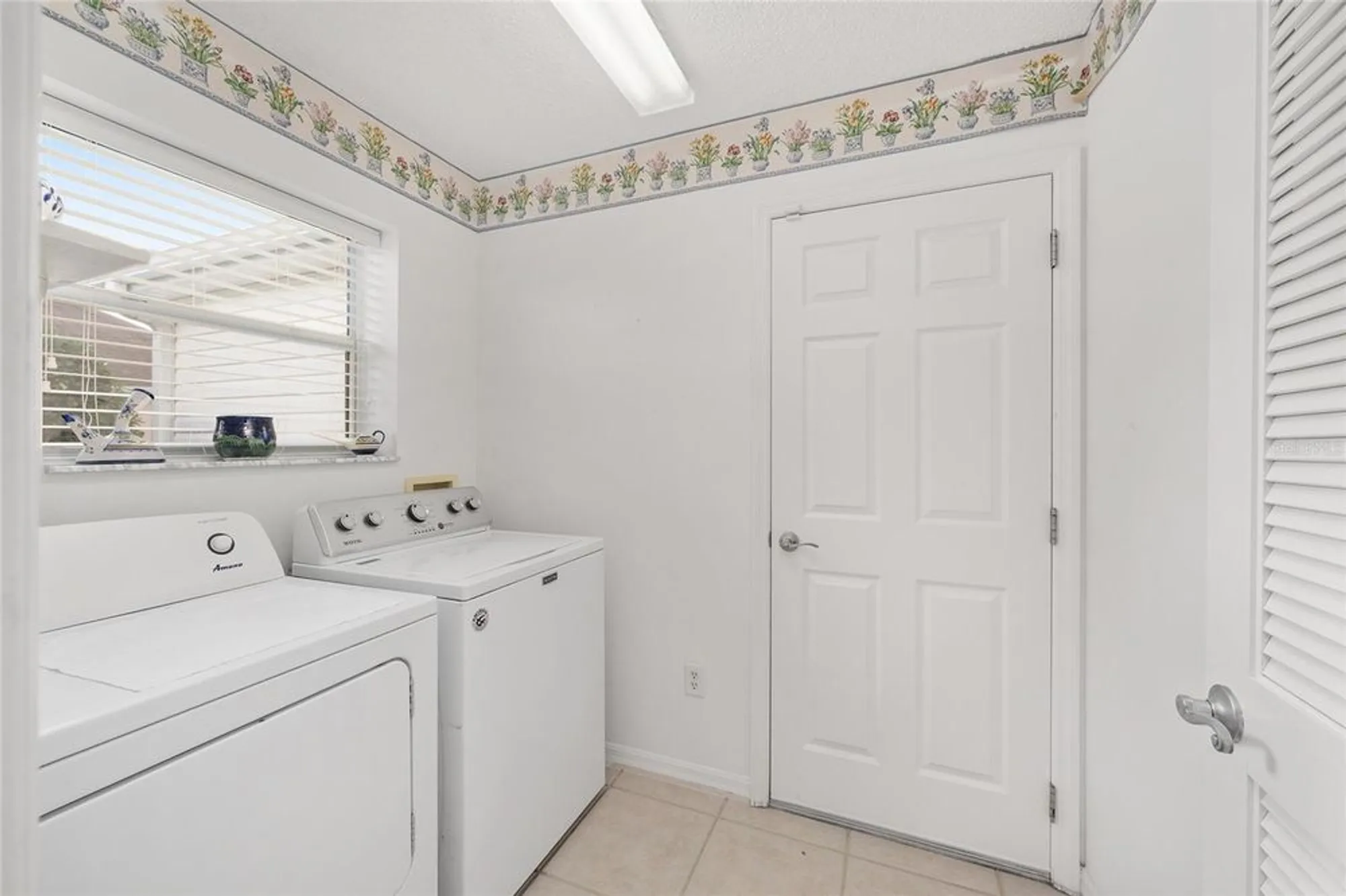 Property Slideshow image 54 of 72 | 560 smithfield pl, The Villages, FL, 32162