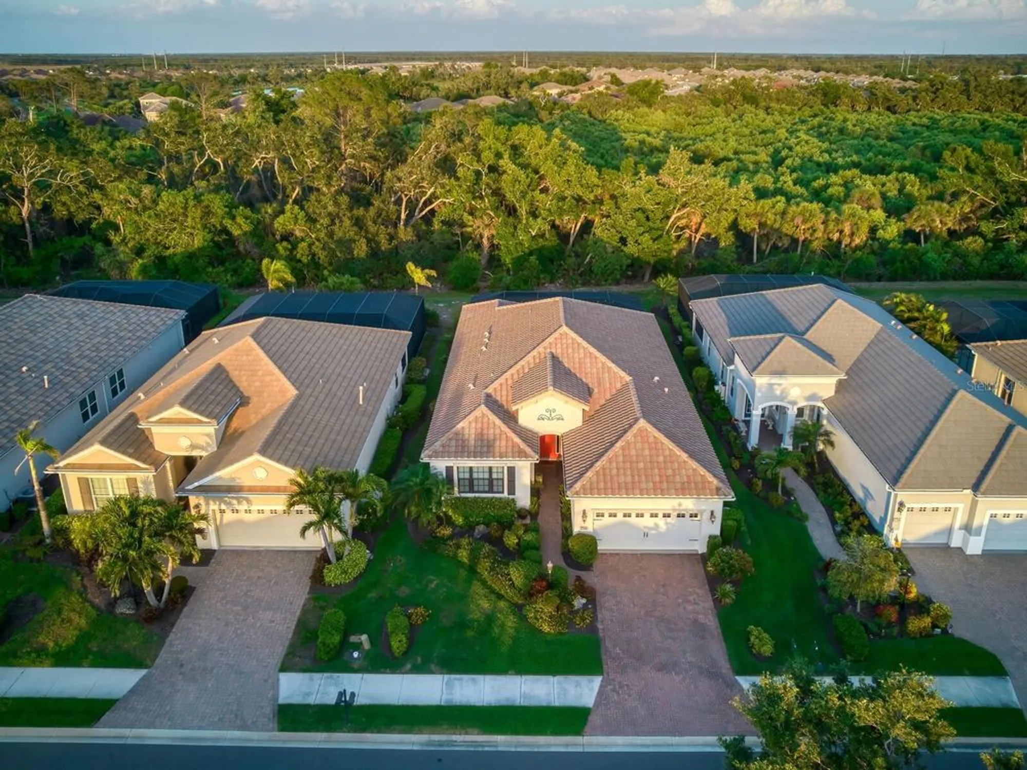 Property Slideshow image 35 of 67 | 27336 driver ln, Englewood, FL, 34223