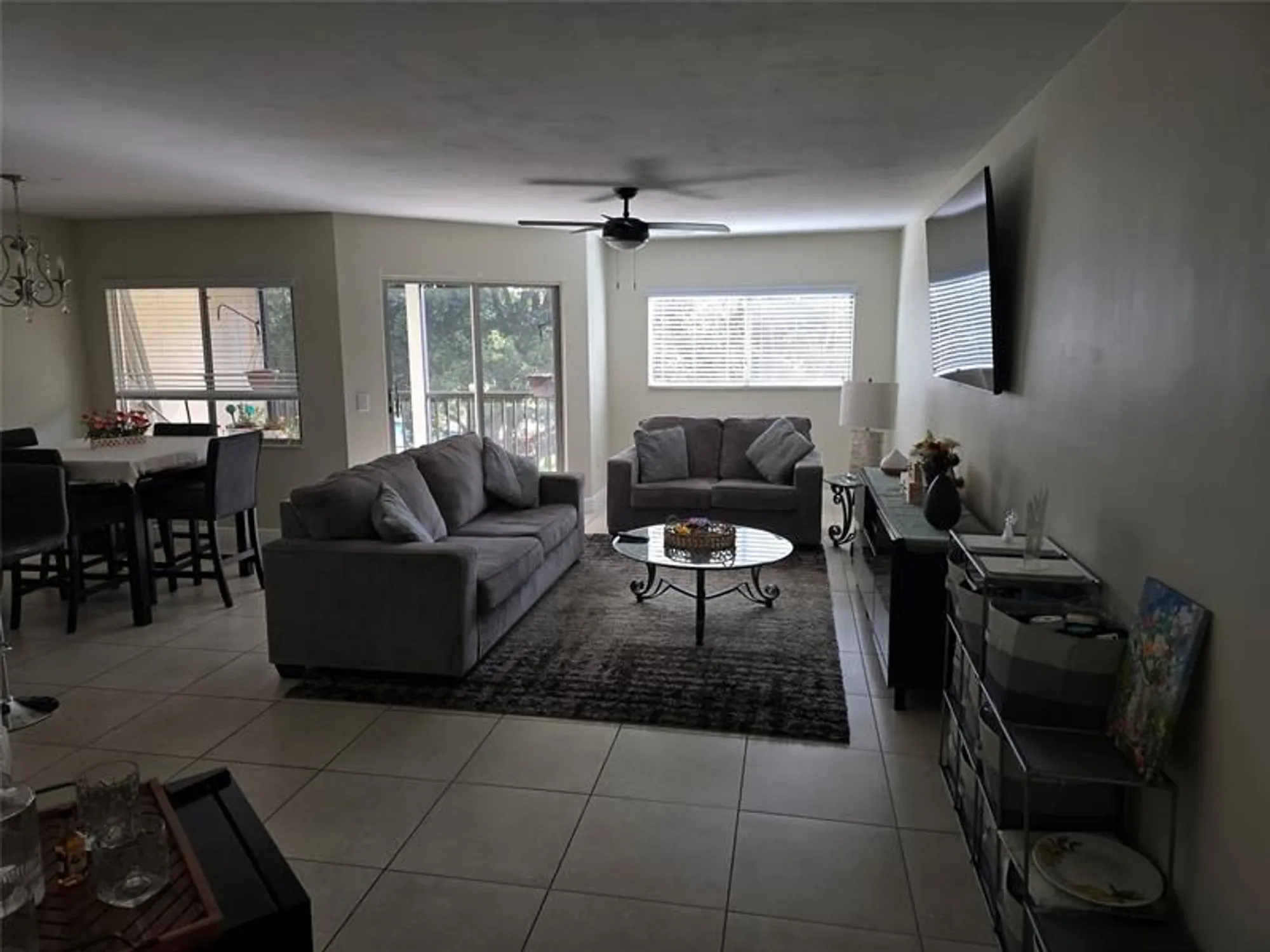 Property Slideshow image 17 of 40 | 1200 sw 137th ave 312e, Pembroke Pines, FL, 33027