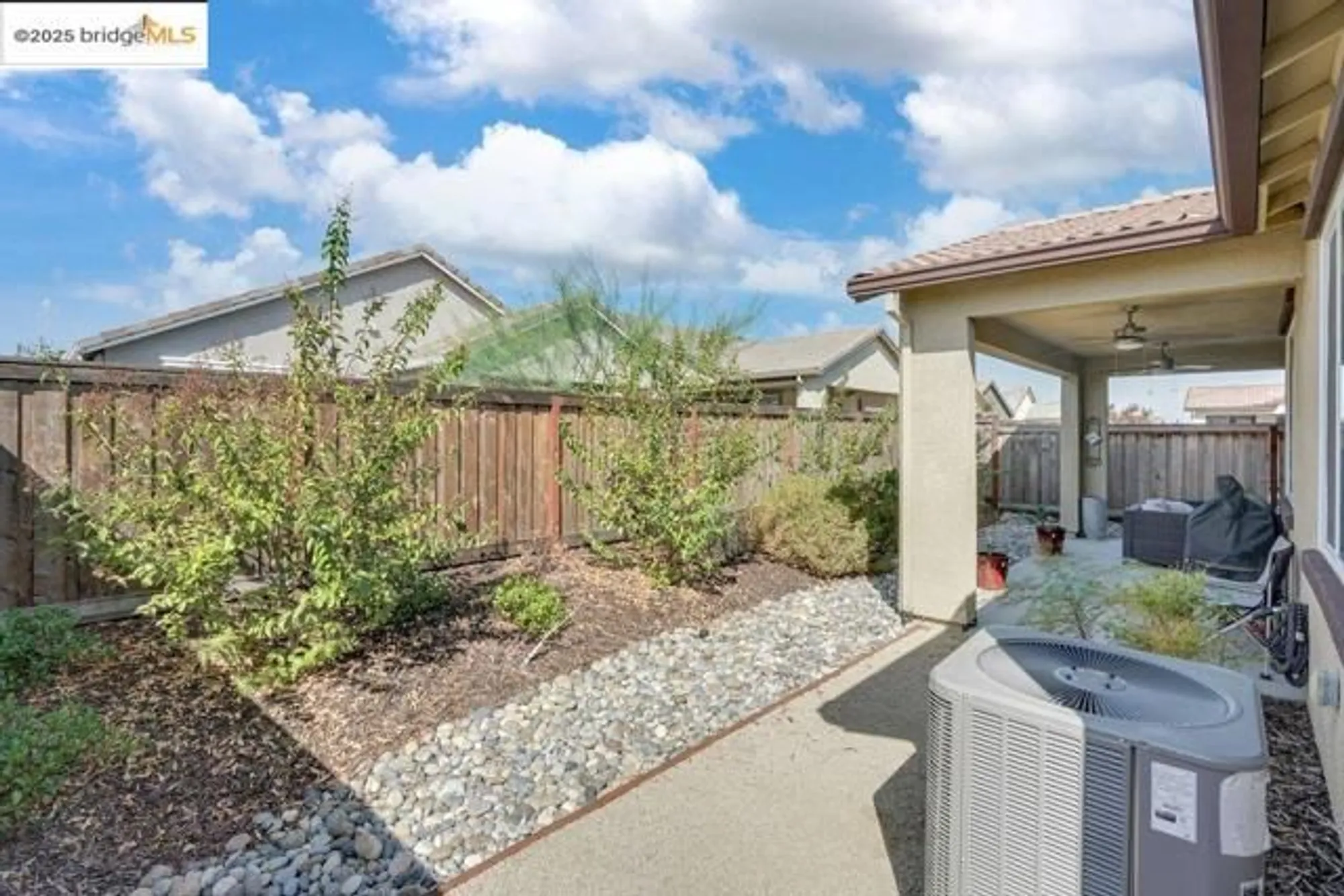Property Slideshow image 26 of 27 | 2323 espana ln, Rio Vista, CA, 94571
