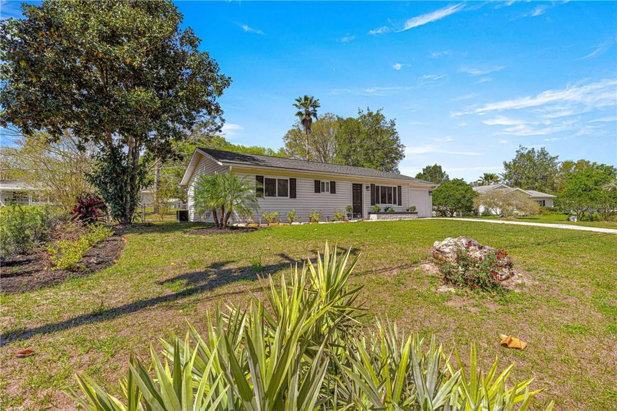 Property Slideshow image 4 of 37 | 10740 sw 62nd avenue rd, Ocala, FL, 34476
