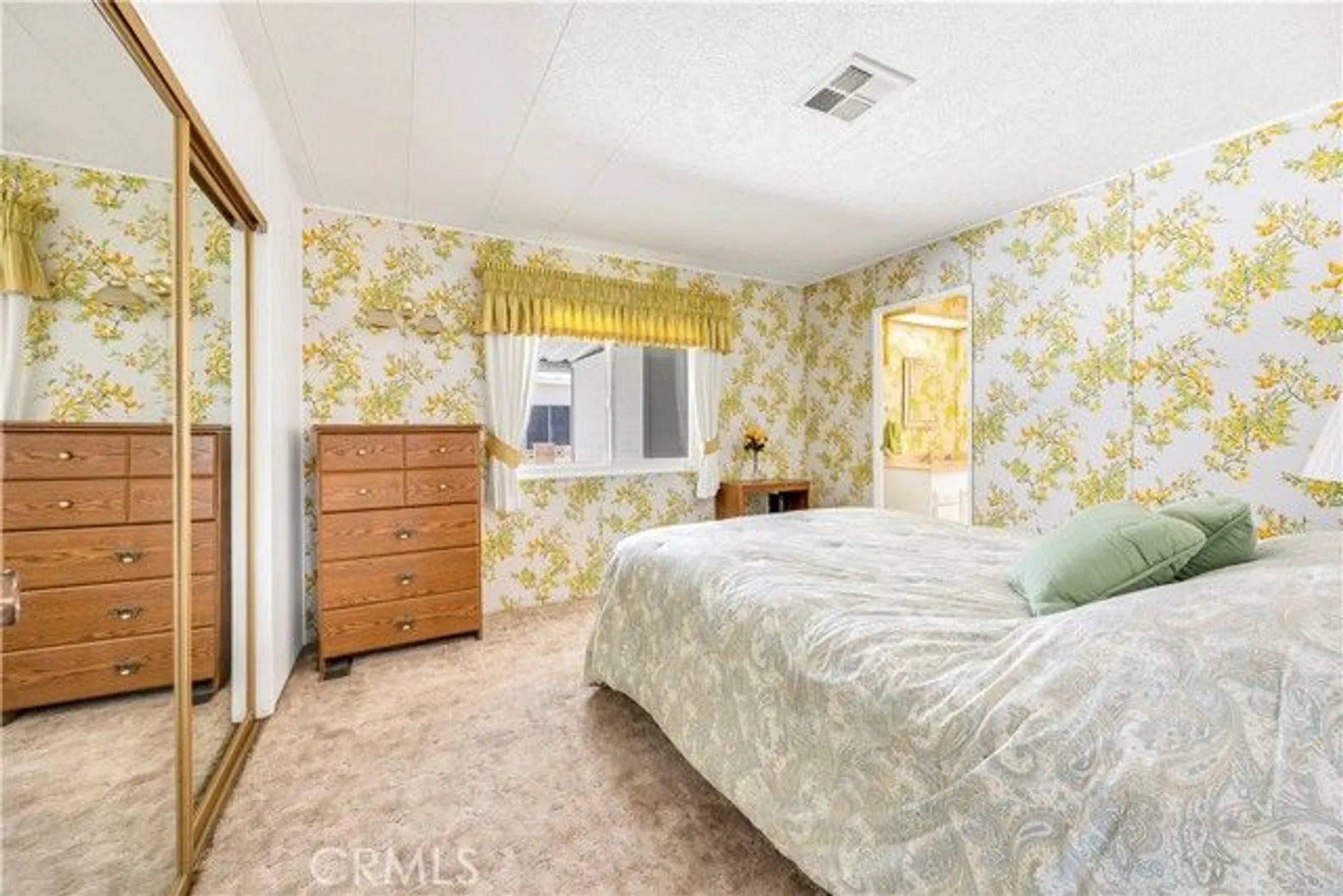 Property Slideshow image 26 of 45 | 2908 jacaranda way, Hemet, CA, 92545