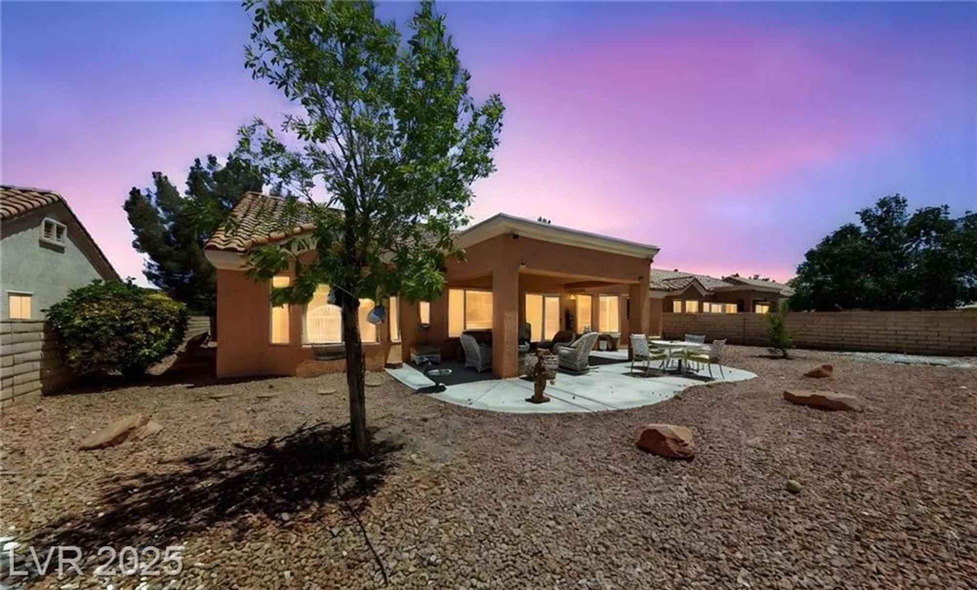 Property Slideshow image 6 of 72 | 2925 lotus hill dr, Las Vegas, NV, 89134