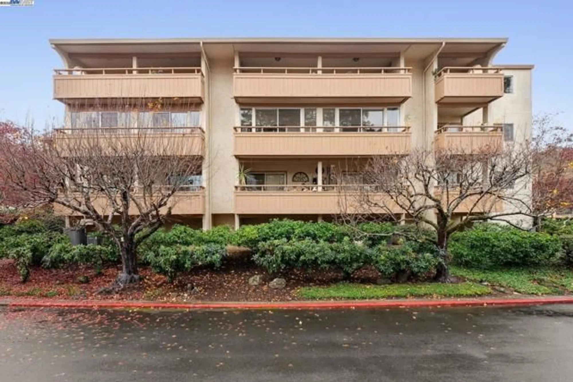Property Slideshow image 38 of 44 | 4033 terra granada dr 5c, Walnut Creek, CA, 94595