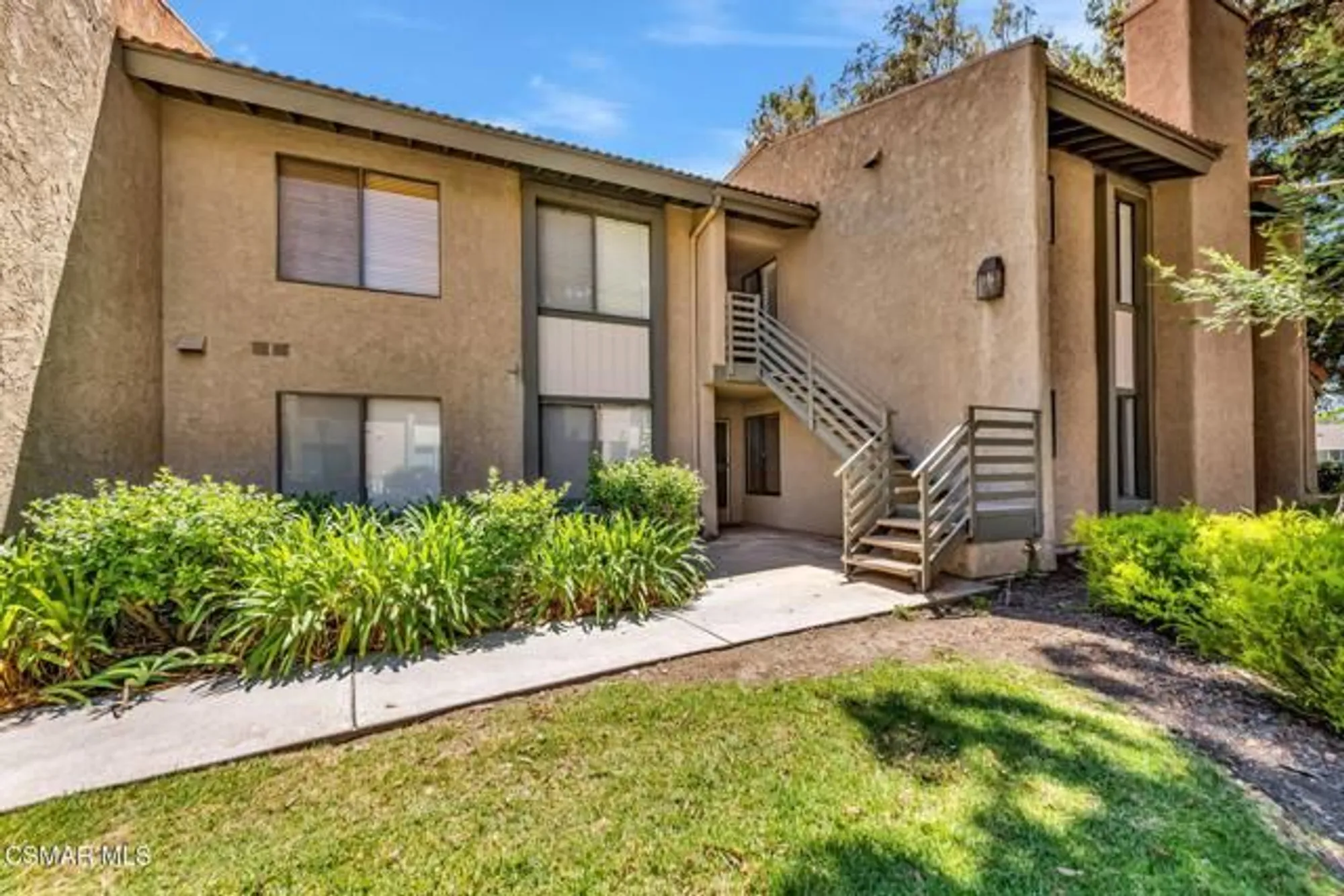 Property Slideshow image 37 of 54 | 769 birchpark cir 203, Thousand Oaks, CA, 91360