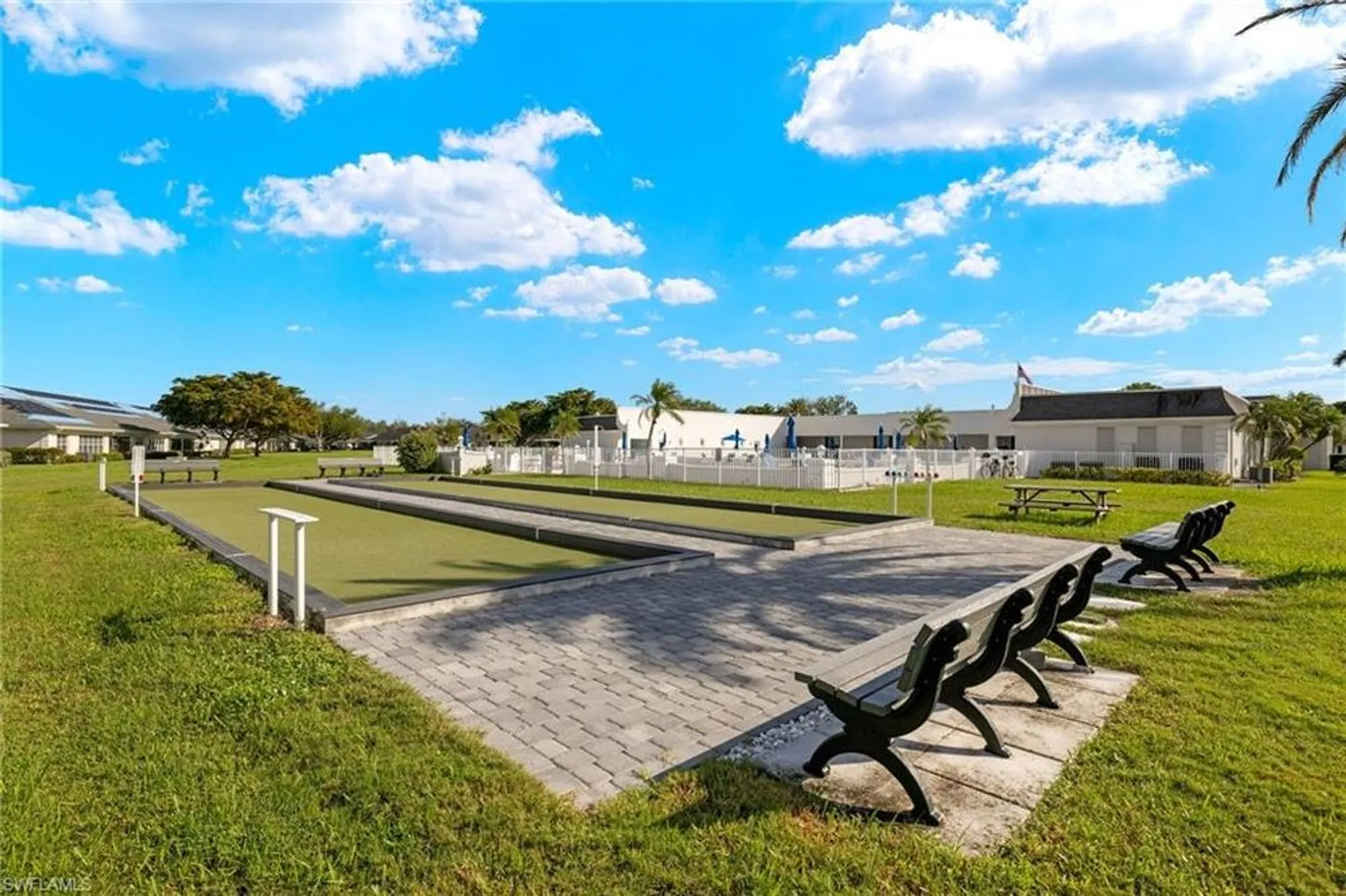 Property Slideshow image 25 of 27 | 1340 s brandywine cir apt 3, Fort Myers, FL, 33919