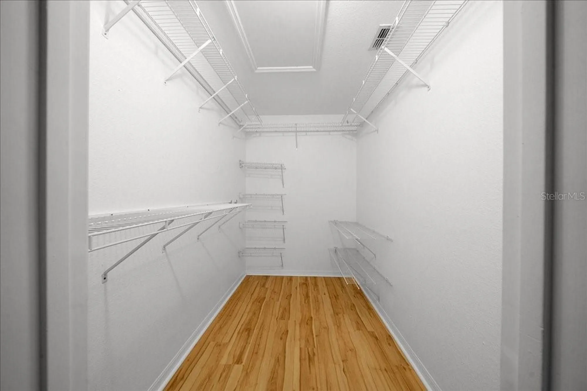 Property Slideshow image 12 of 32 | 14117 sw 115th cir, Dunnellon, FL, 34432