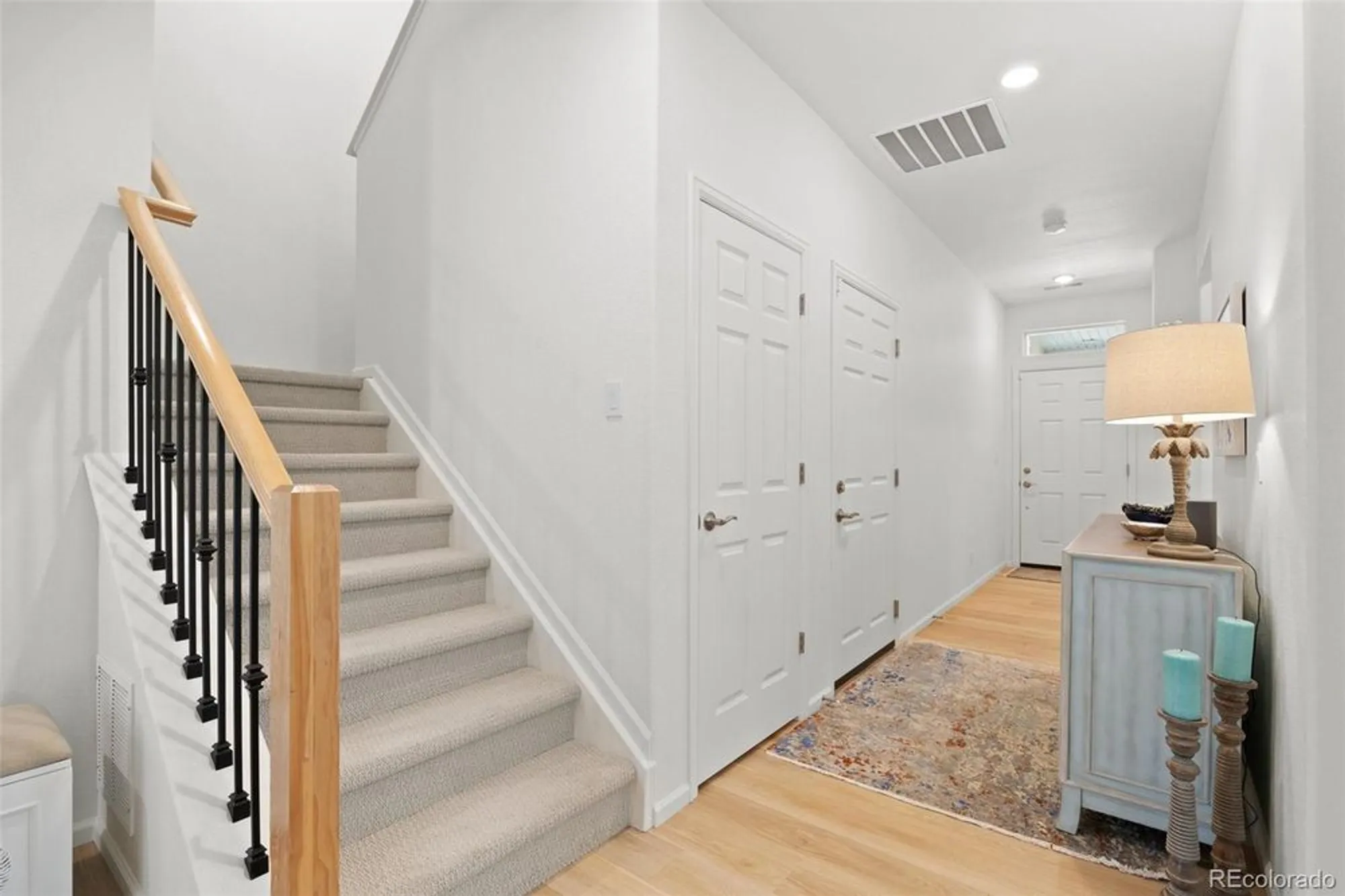 Property Slideshow image 10 of 44 | 5037 n quemoy st, Aurora, CO, 80019