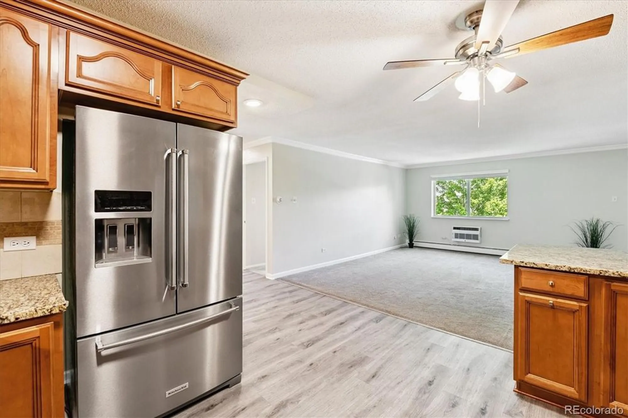 Property Slideshow image 9 of 50 | 605 s alton way apt 9c, Denver, CO, 80247