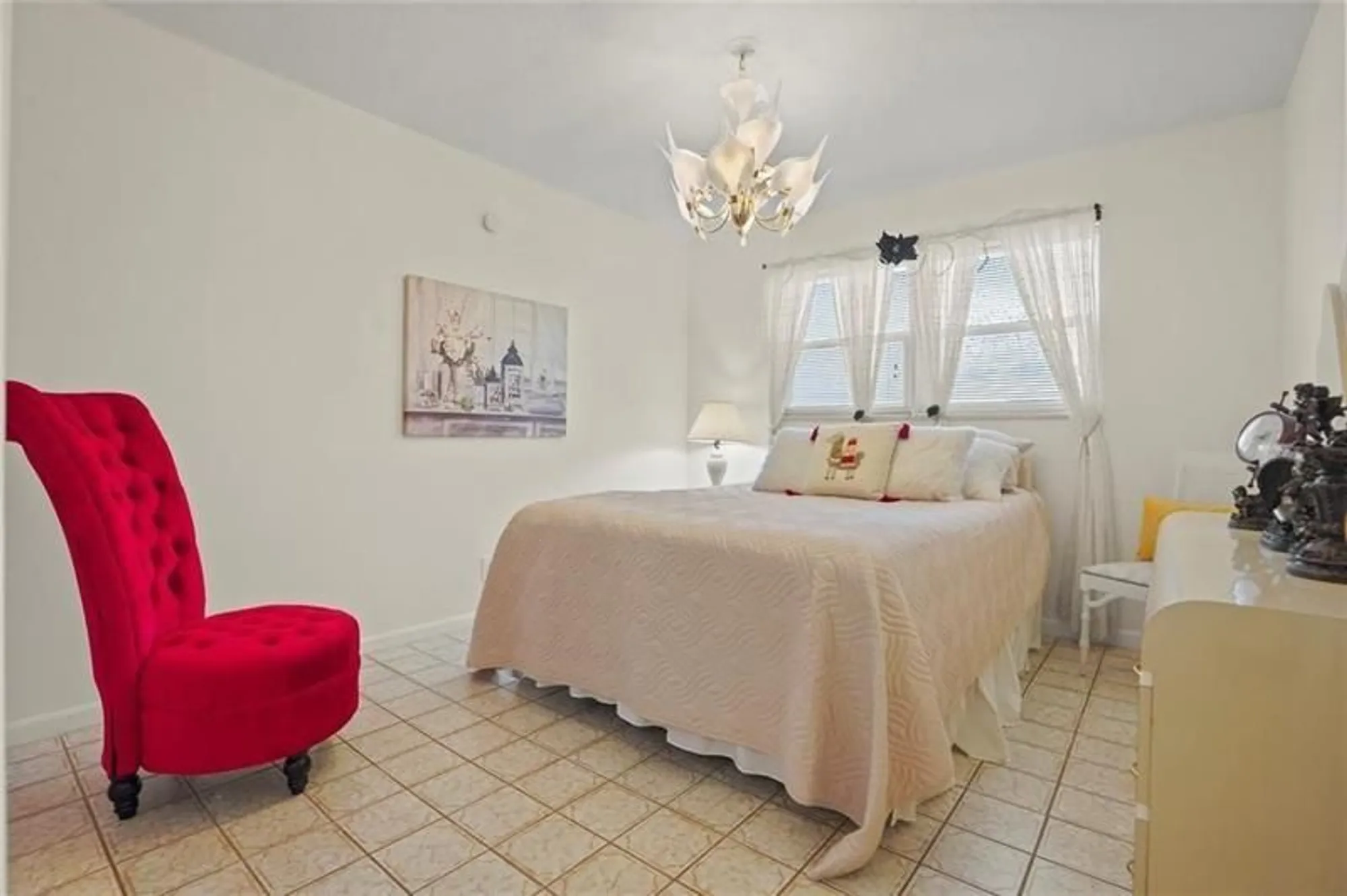 Property Slideshow image 14 of 28 | 4750 nw 22nd ct apt 410, Lauderhill, FL, 33313