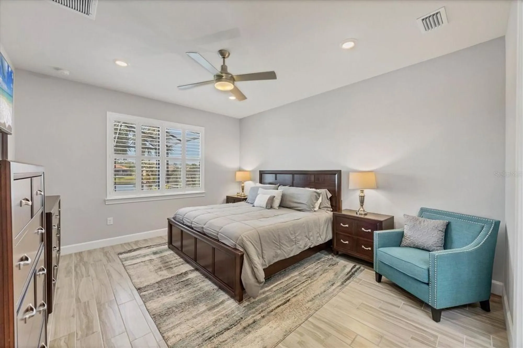 Property Slideshow image 16 of 73 | 7332 chester trl, Bradenton, FL, 34202