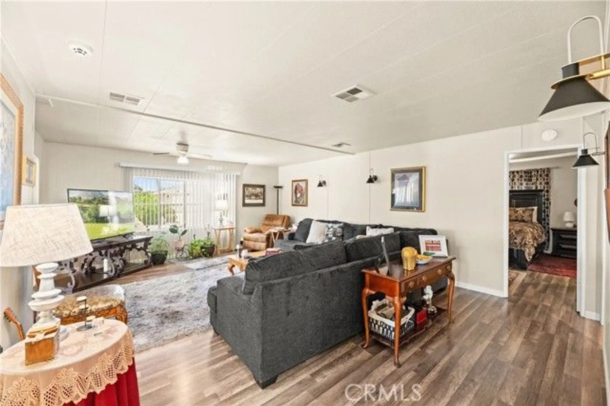 Property Slideshow image 27 of 60 | 2964 silver oak way, Hemet, CA, 92545