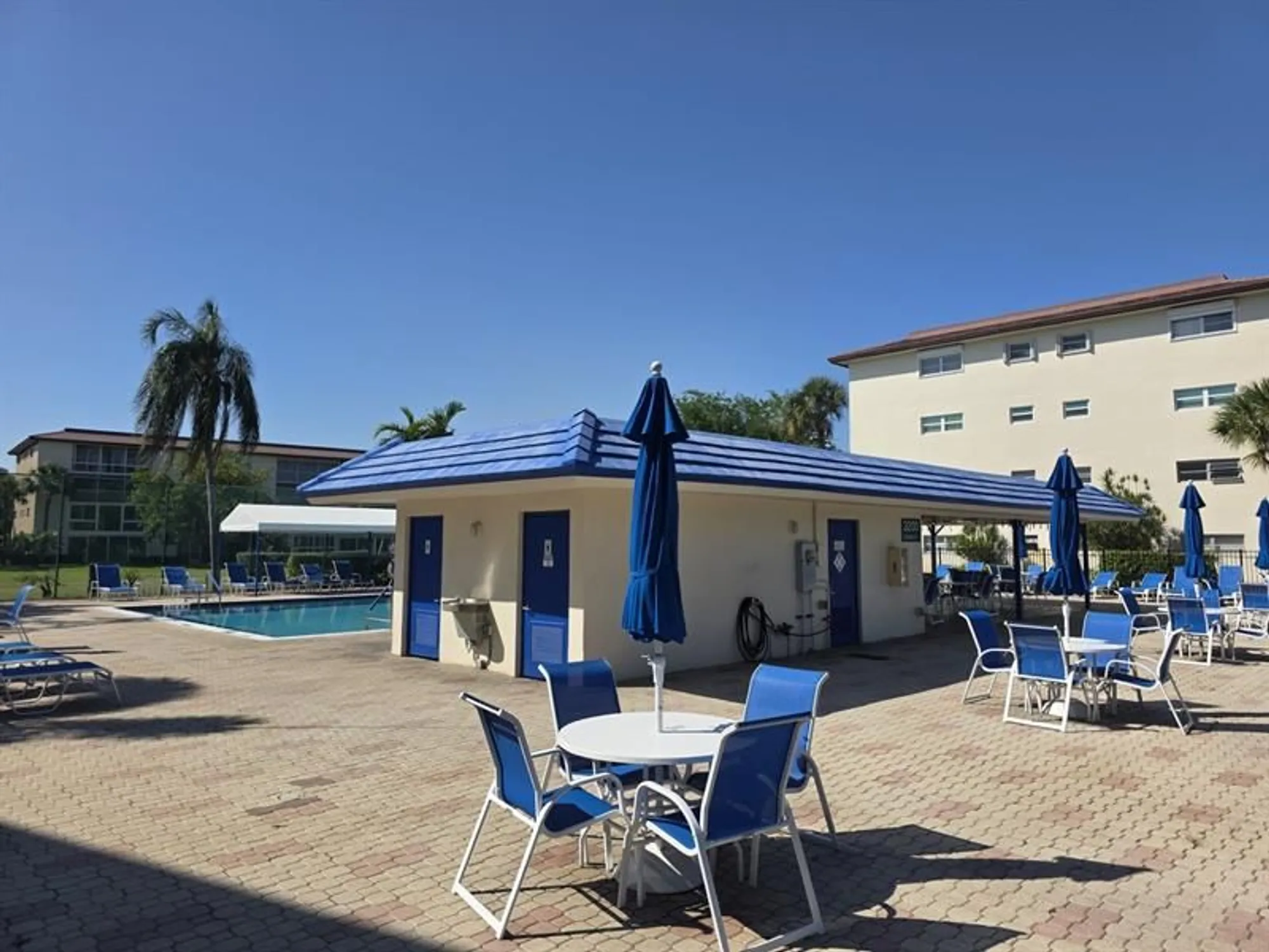 Property Slideshow image 21 of 40 | 3202 portofino pt j2, Coconut Creek, FL, 33066