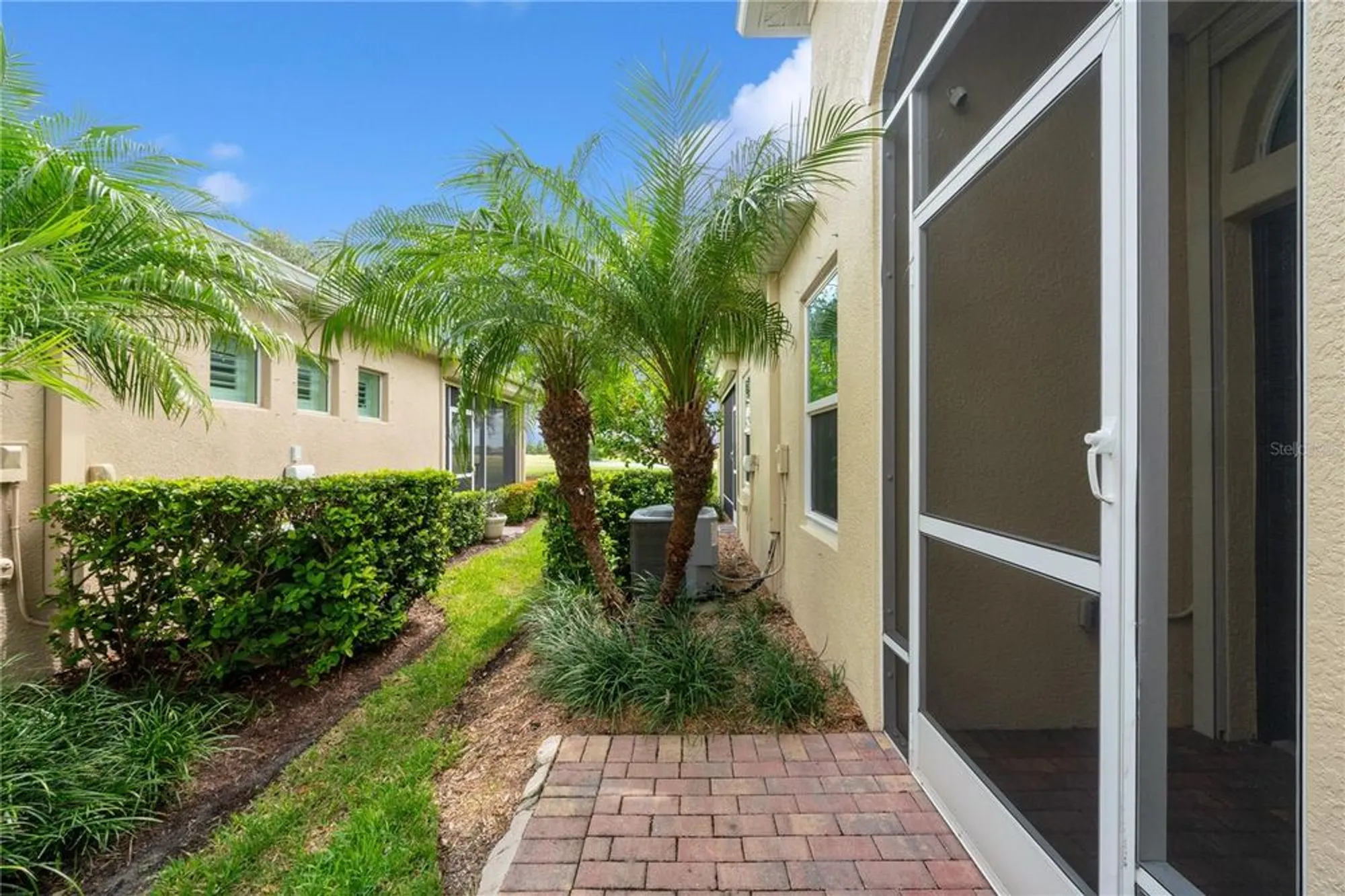 Property Slideshow image 6 of 57 | 802 chipper dr, Sun City Center, FL, 33573