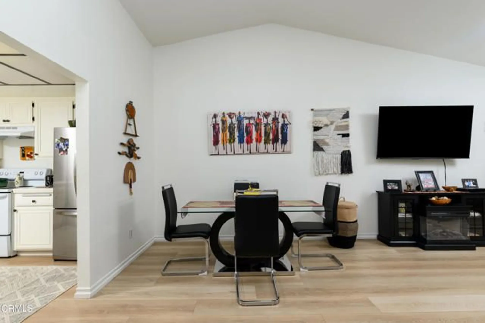 Property Slideshow image 9 of 37 | 38003 village 38, Camarillo, CA, 93012