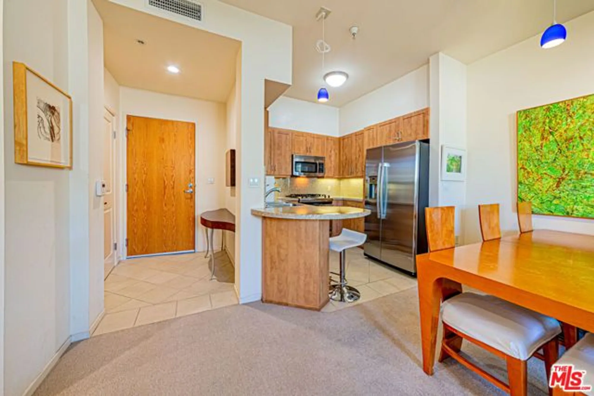 Property Slideshow image 3 of 33 | 267 s san pedro st unit 608, Los Angeles, CA, 90012