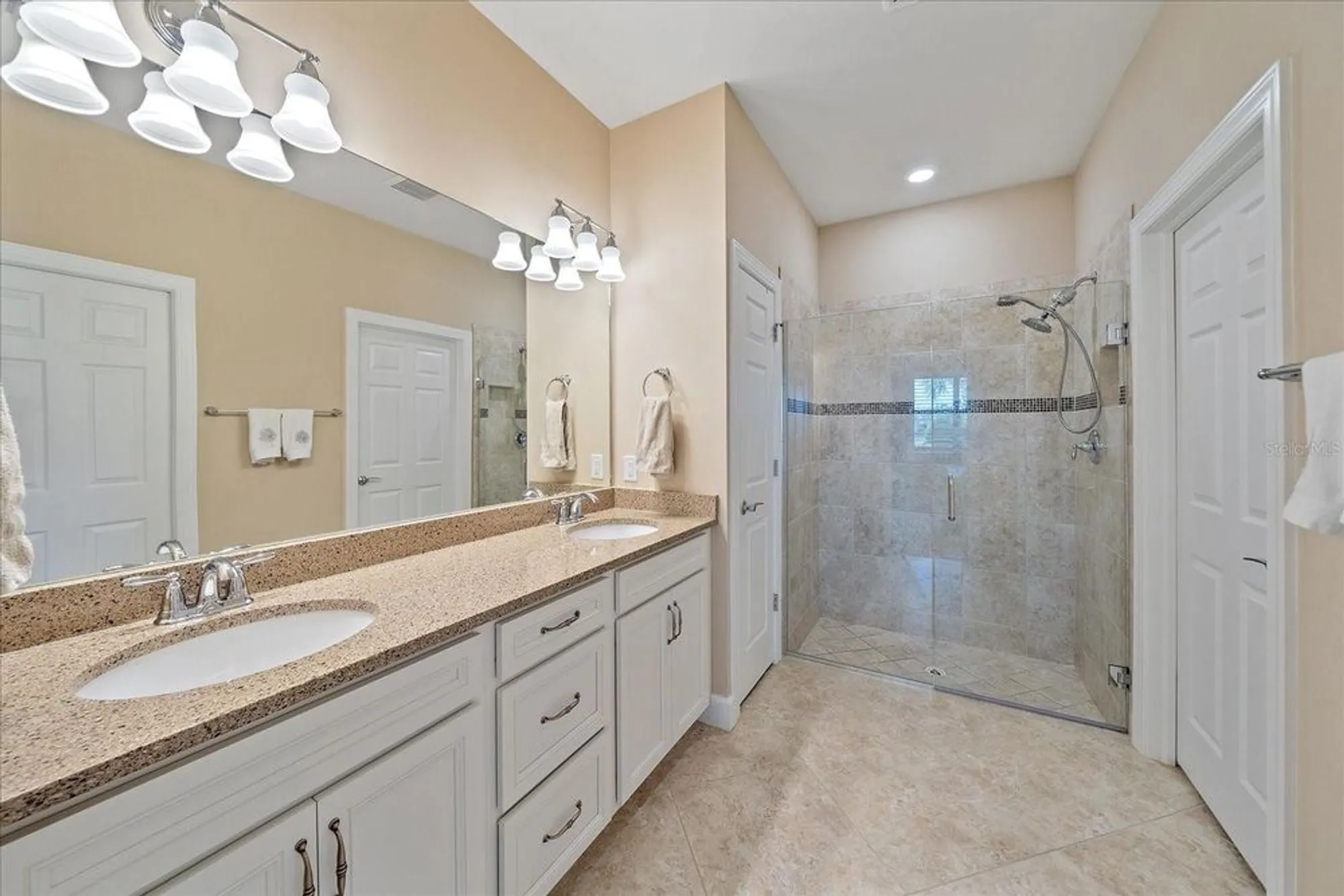 Property Slideshow image 25 of 41 | 17535 hampton falls ter, Bradenton, FL, 34202