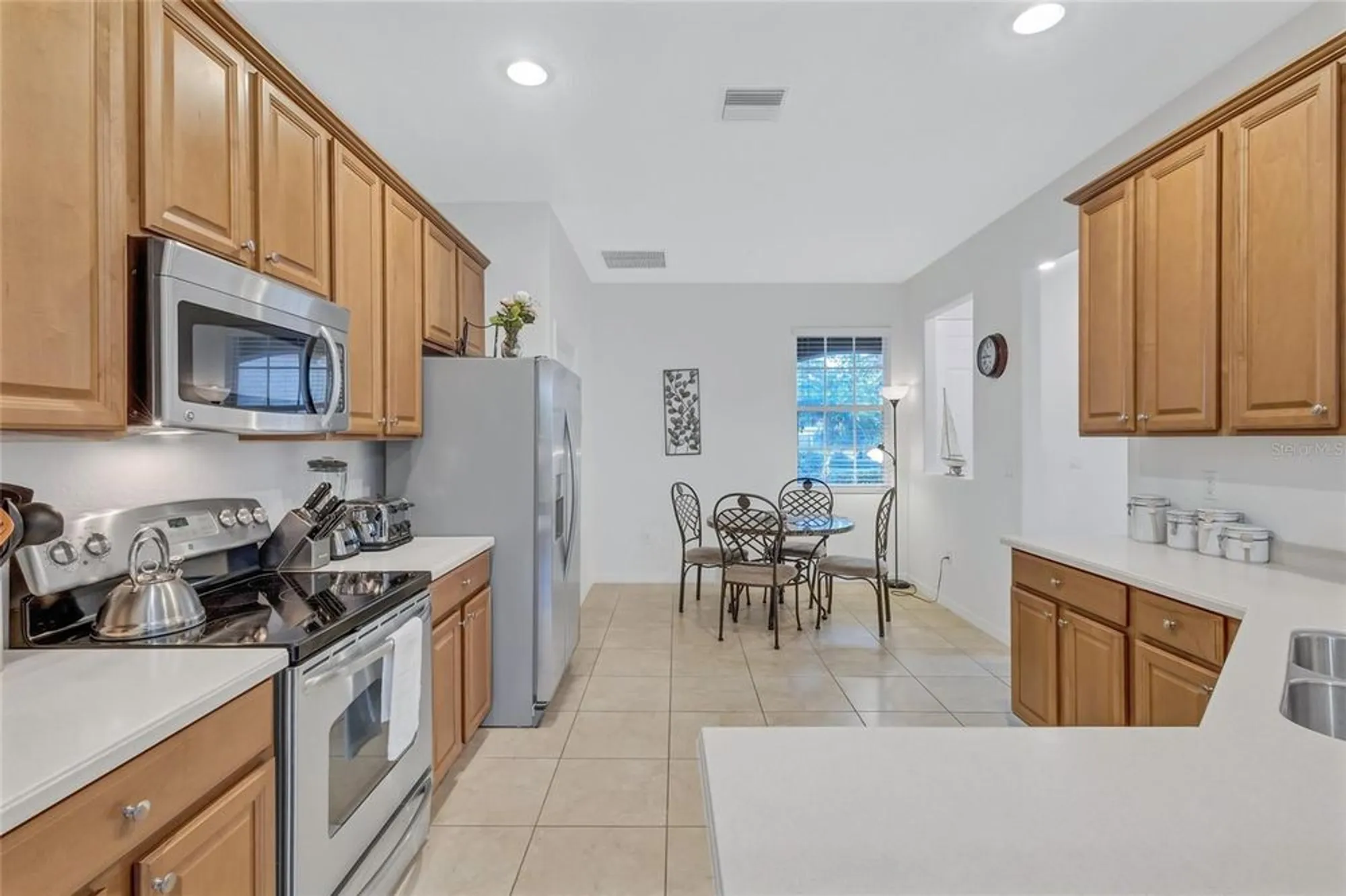 Property Slideshow image 12 of 68 | 9019 heritage sound dr, Bradenton, FL, 34212