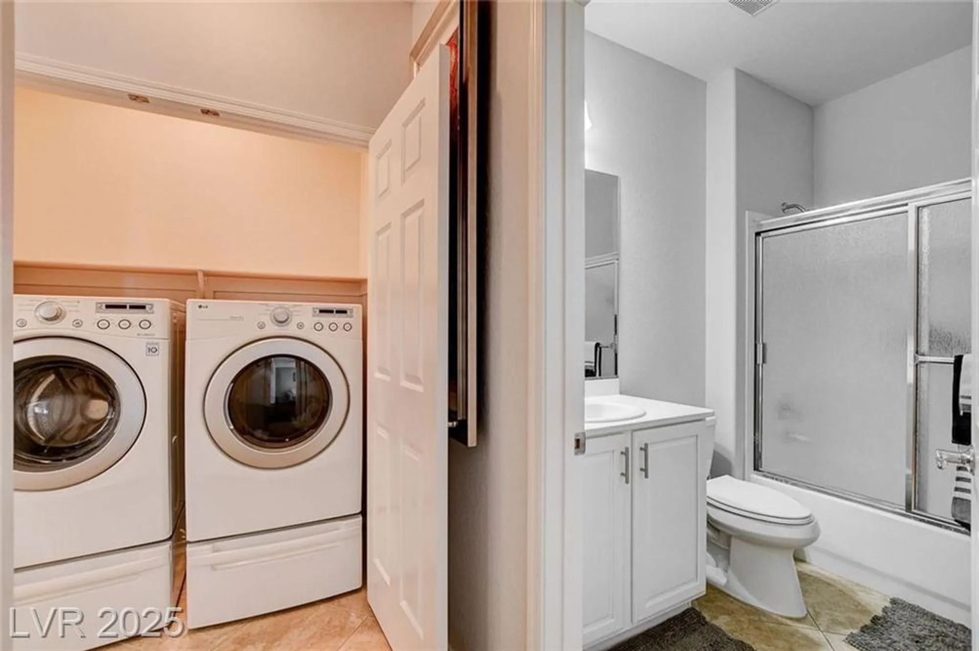 Property Slideshow image 35 of 72 | 2576 binary stars st, Henderson, NV, 89044