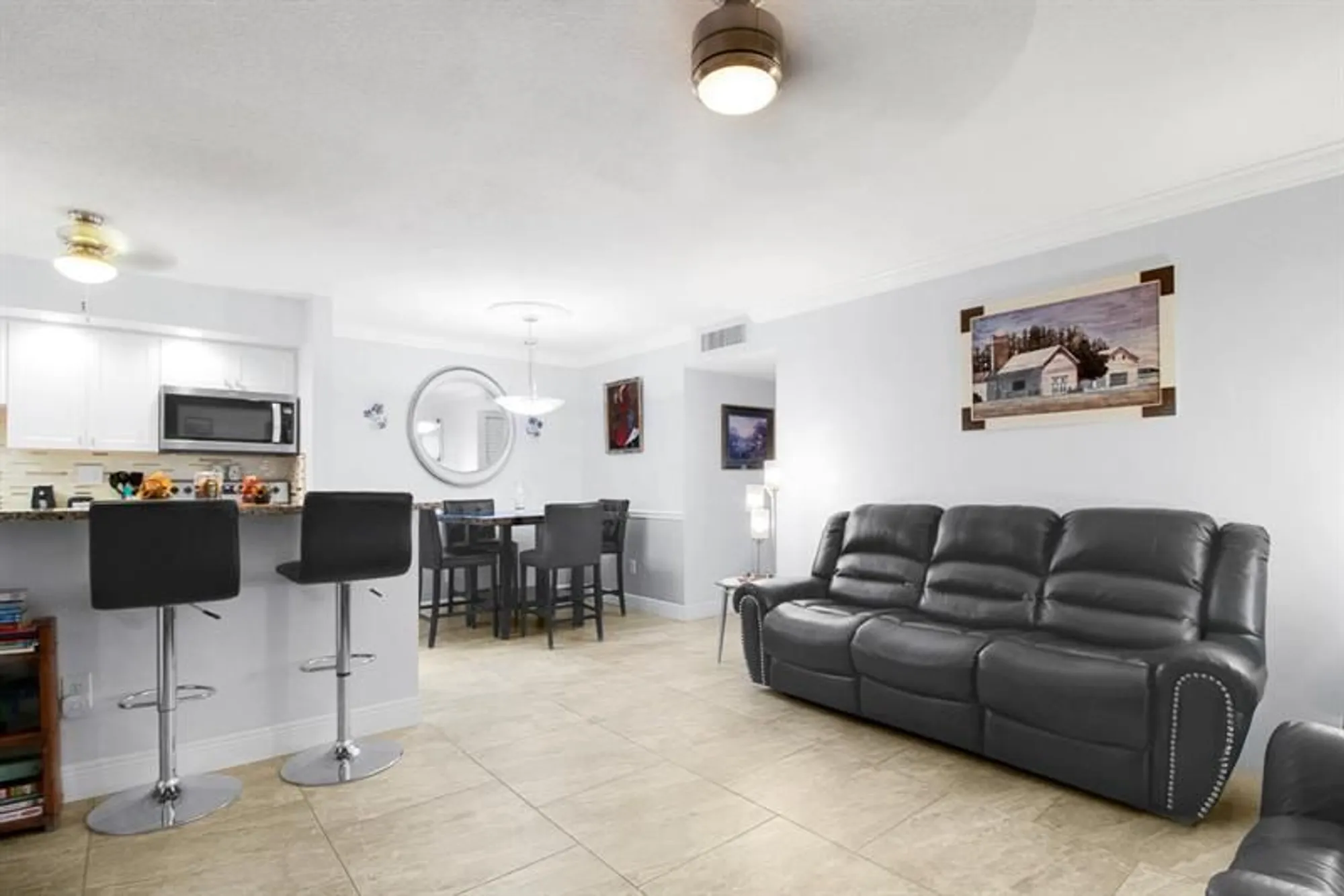 Property Slideshow image 14 of 22 | 7194 ashmont cir # 112, Tamarac, FL, 33321