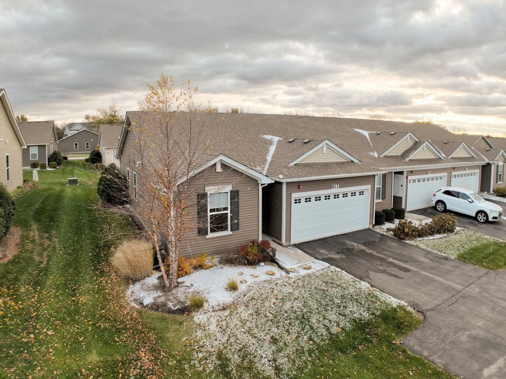 Property Slideshow image 16 of 19 | , North Aurora, IL, 60542