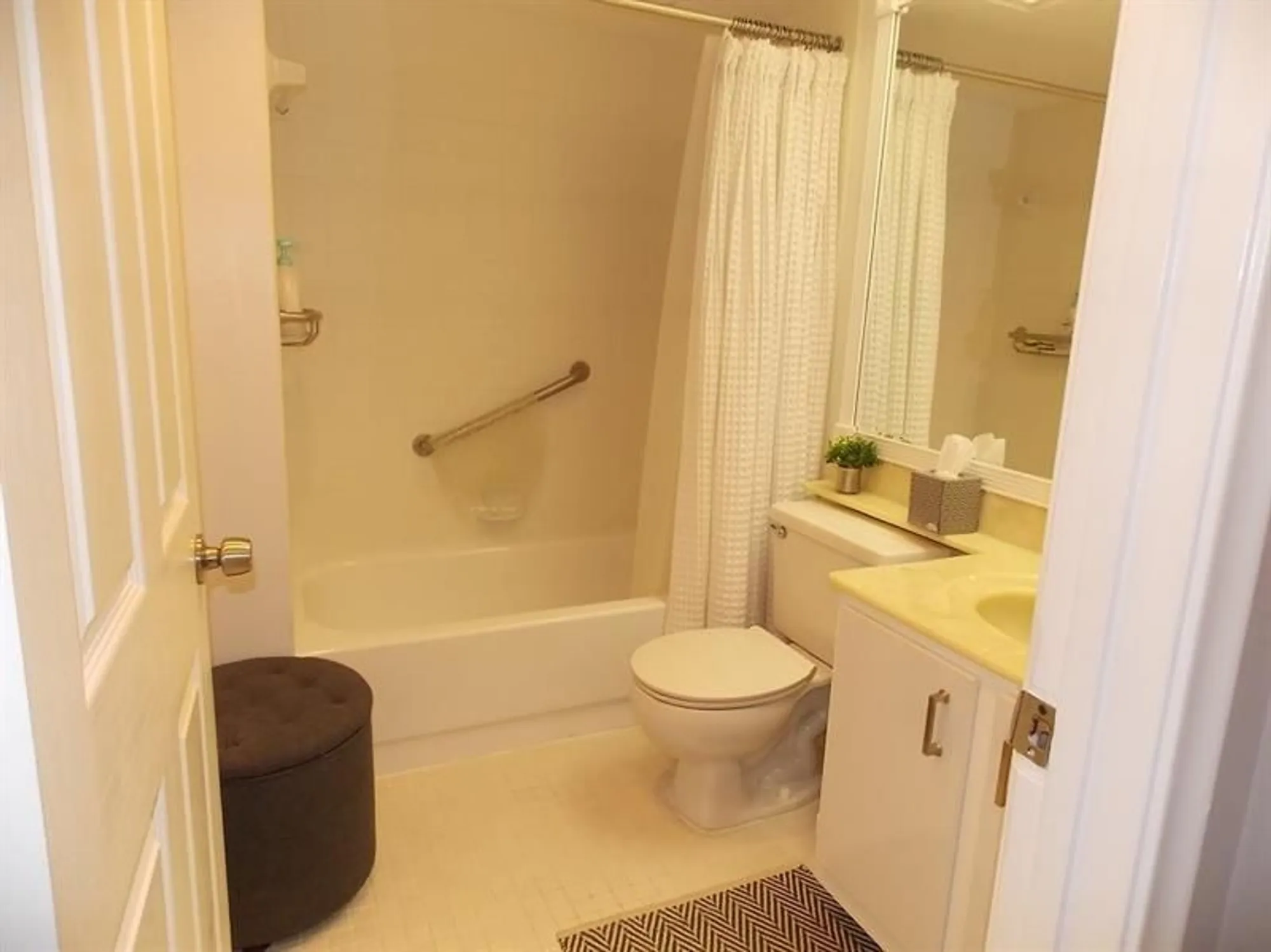 Property Slideshow image 19 of 26 | 1701 andros isle c4, Coconut Creek, FL, 33066