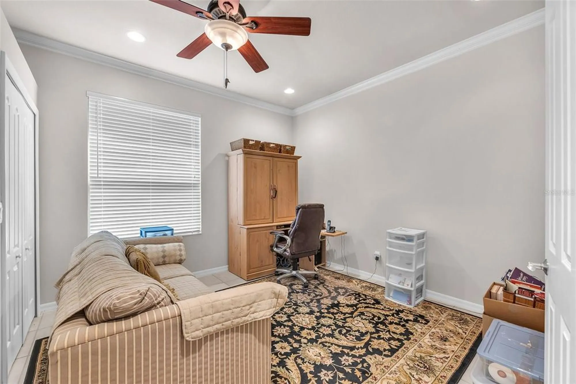 Property Slideshow image 12 of 51 | 321 silver falls dr, Apollo Beach, FL, 33572