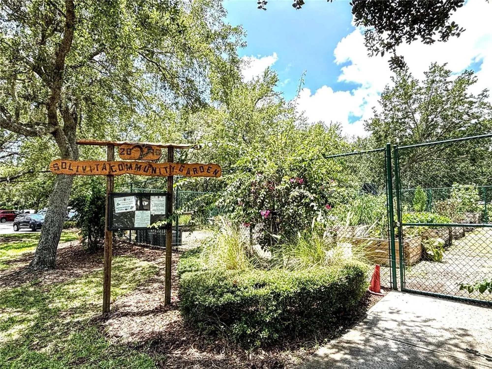 Property Slideshow image 48 of 60 | 2009 lazio loop, Poinciana, FL, 34759