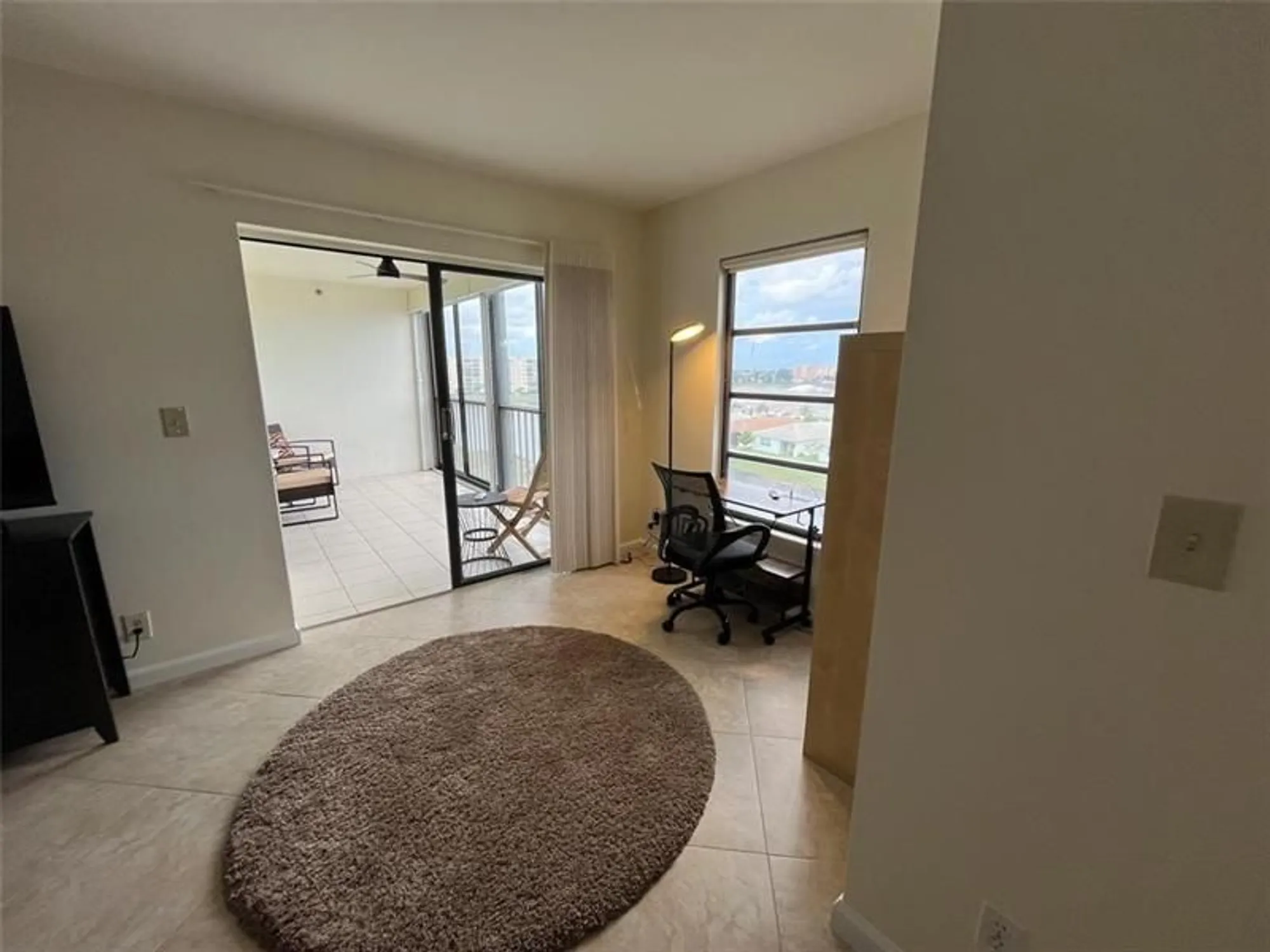 Property Slideshow image 12 of 25 | 7260 kinghurst dr apt 606, Delray Beach, FL, 33446