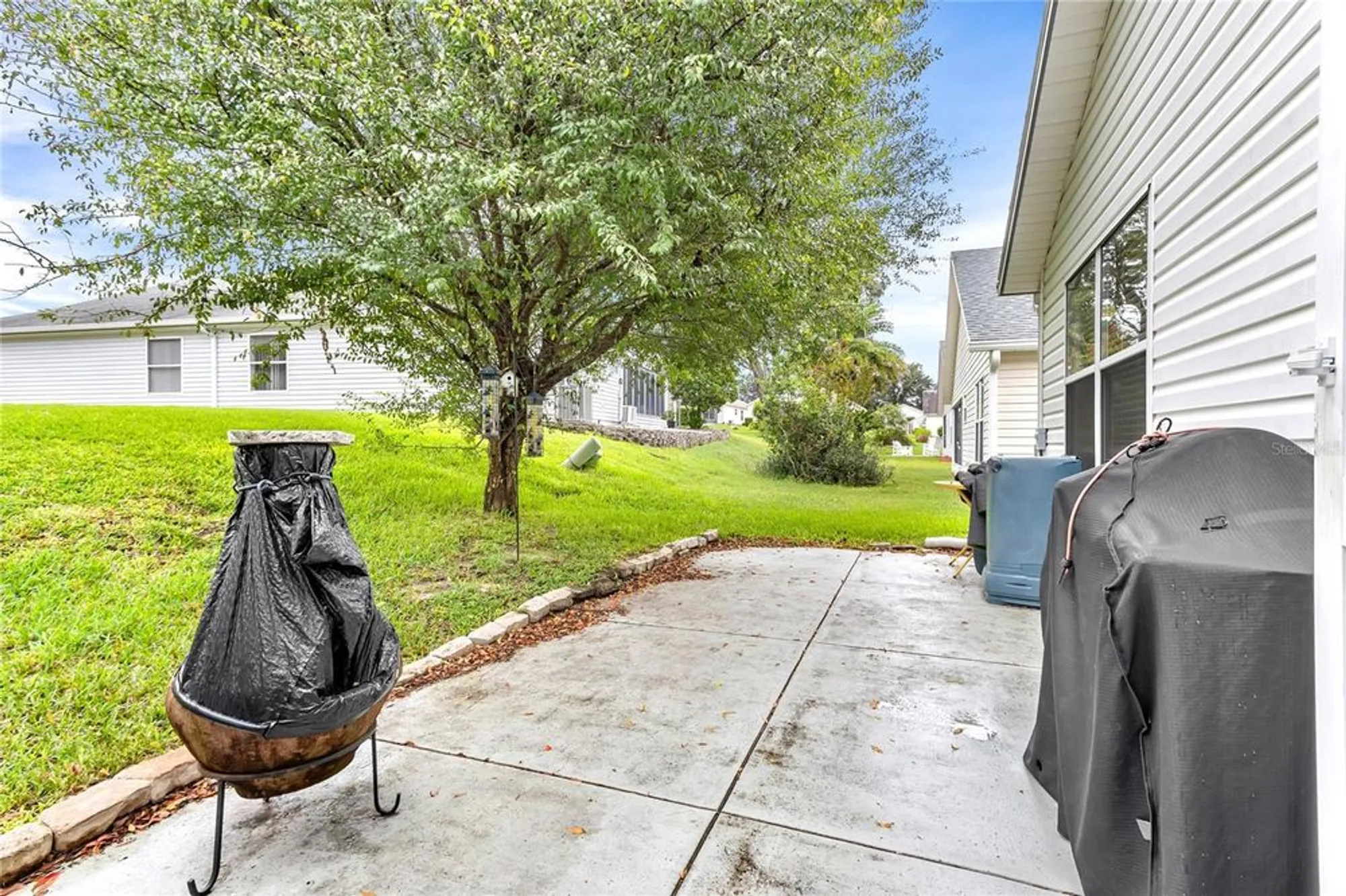 Property Slideshow image 27 of 42 | 25008 cranes roost cir, Leesburg, FL, 34748