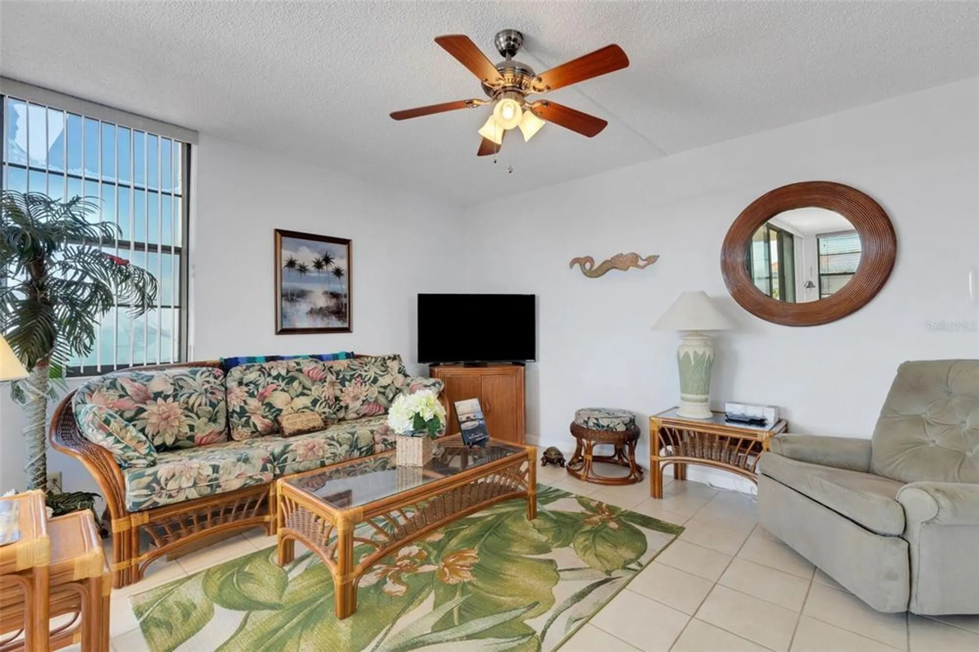 Property Slideshow image 8 of 42 | 6145 sun blvd apt 506, St Petersburg, FL, 33715