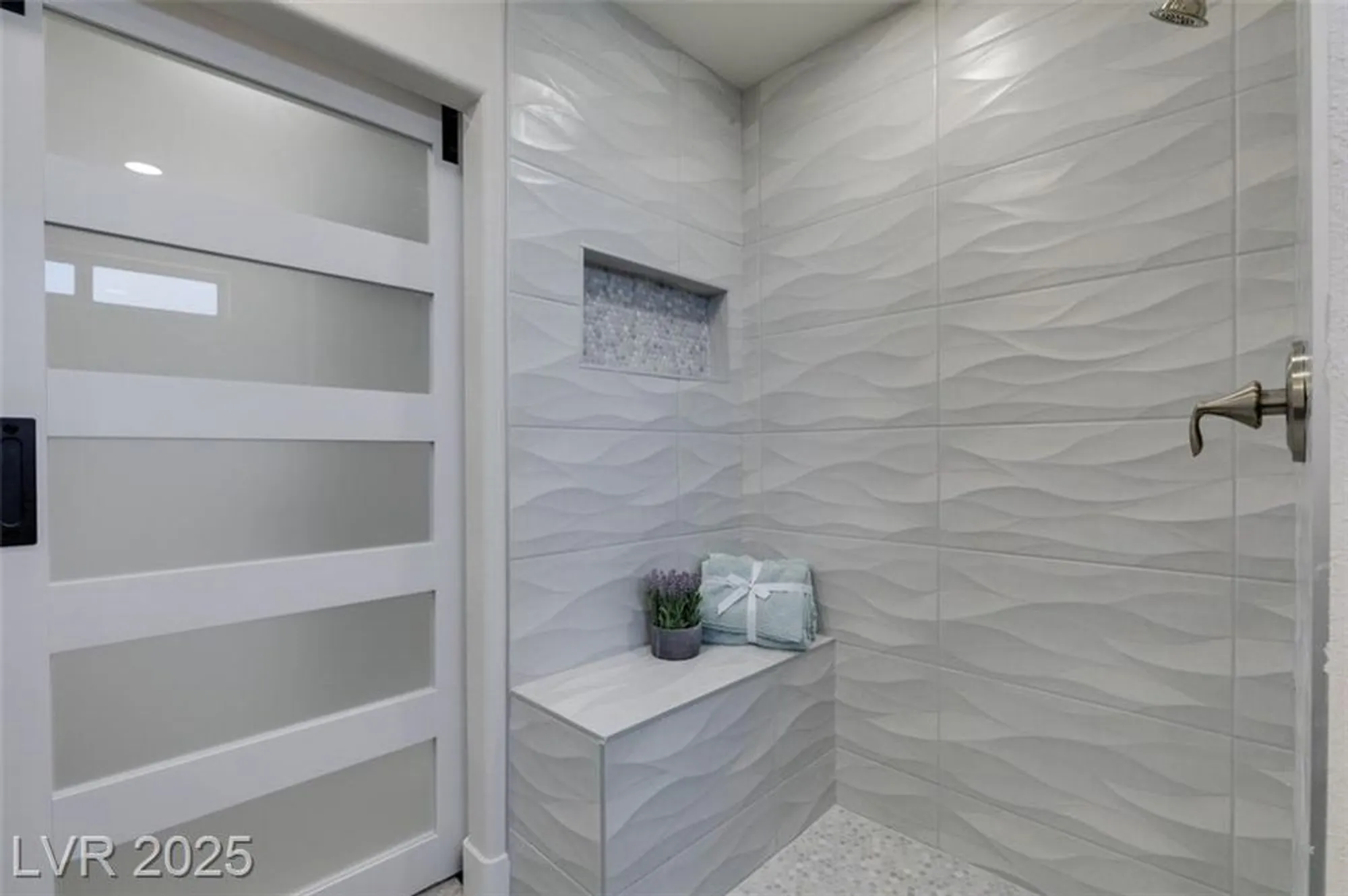 Property Slideshow image 12 of 30 | 9800 rosamond dr, Las Vegas, NV, 89134